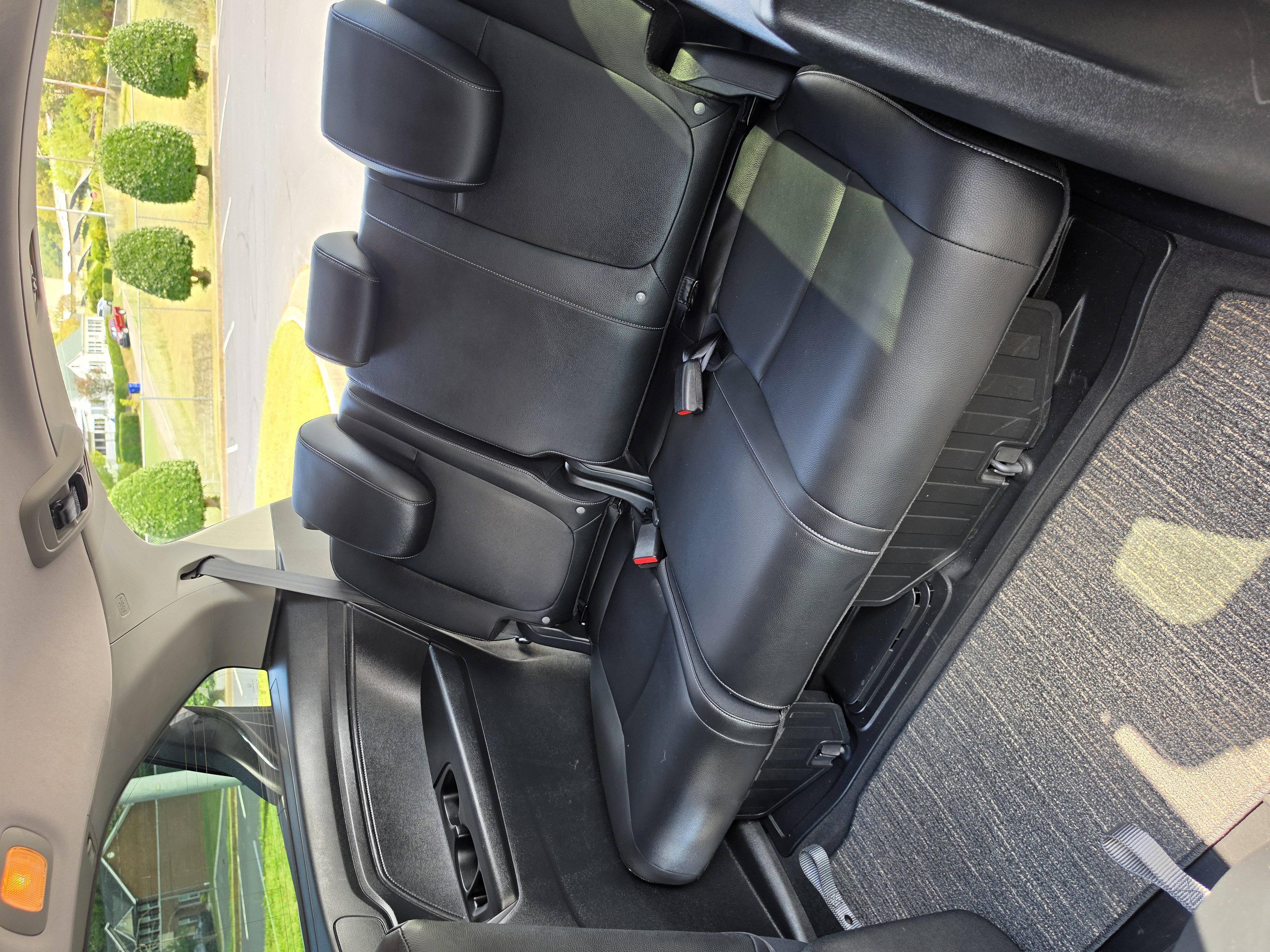 2024 Honda Odyssey thumbnail 25