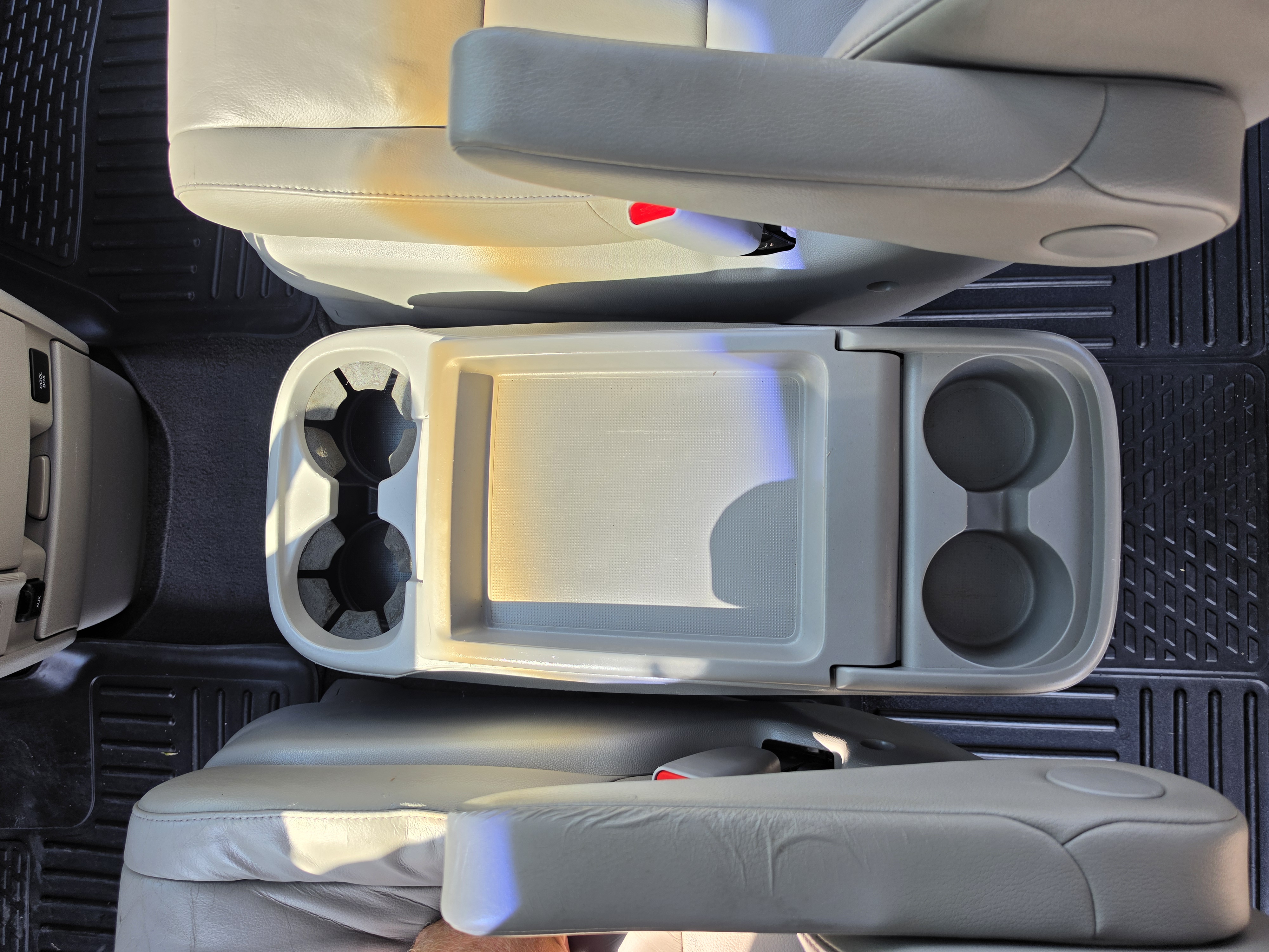 2012 Honda Odyssey thumbnail 17