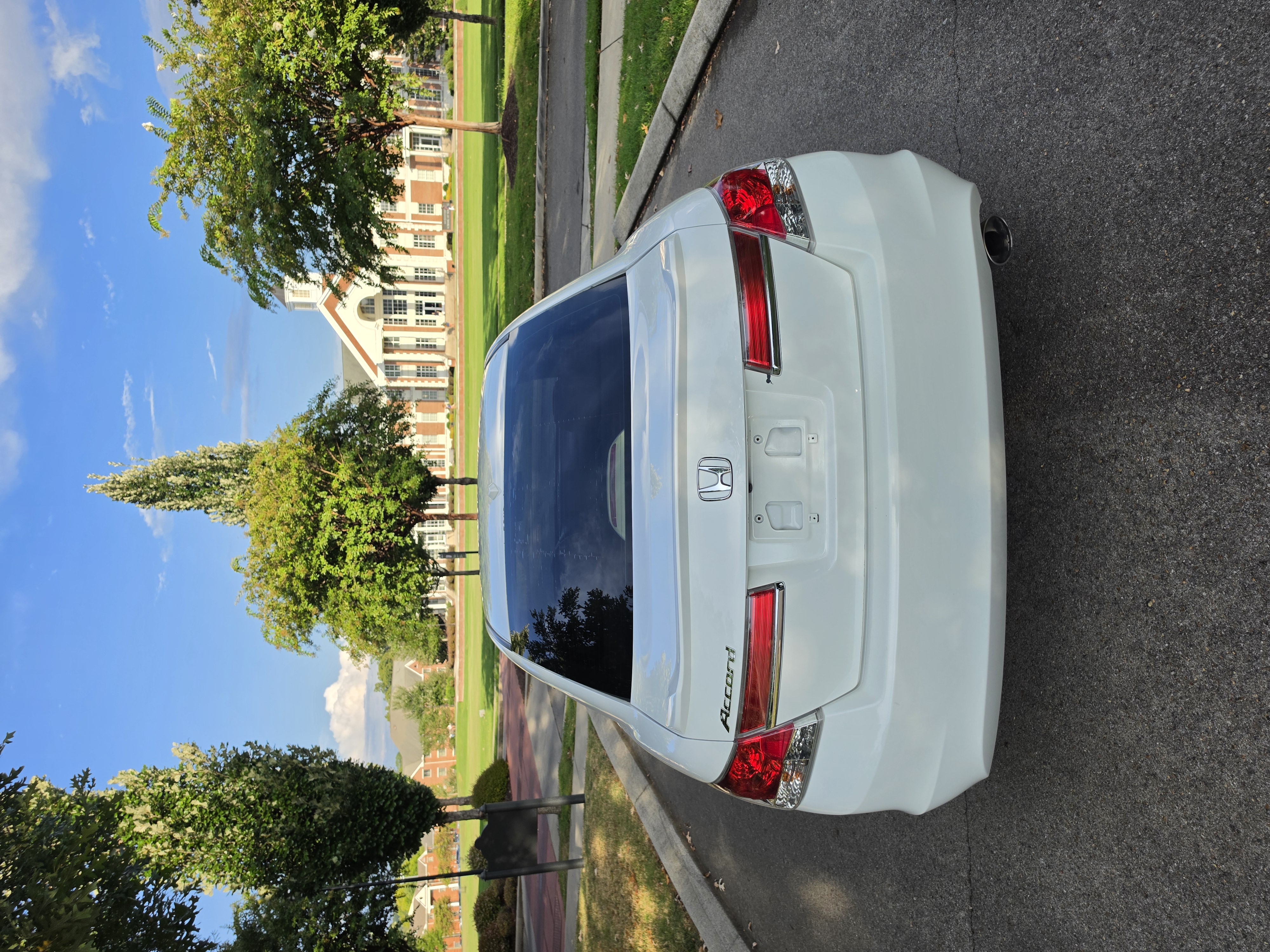 2012 Honda Accord thumbnail 7