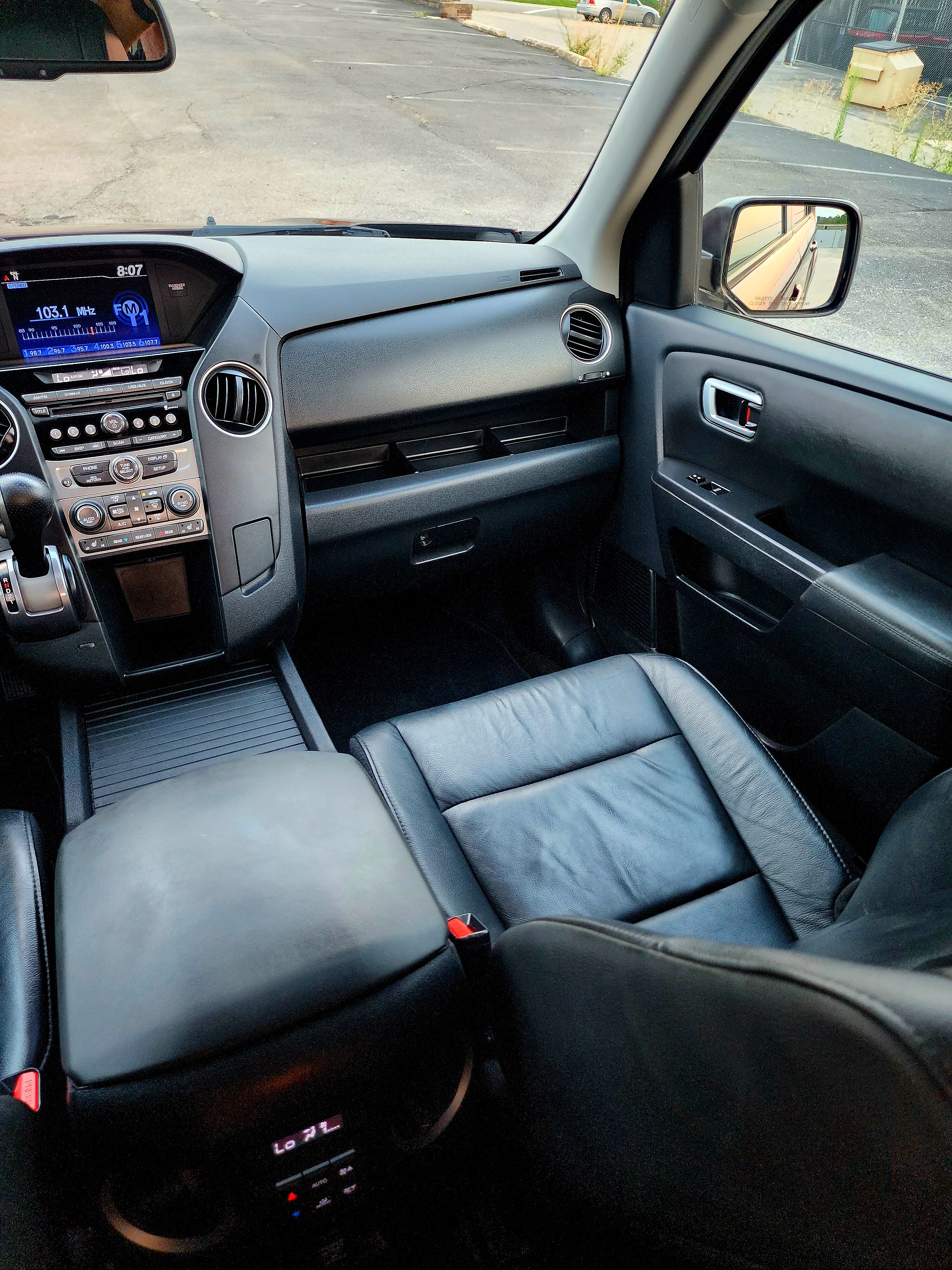 2014 Honda Pilot thumbnail 24