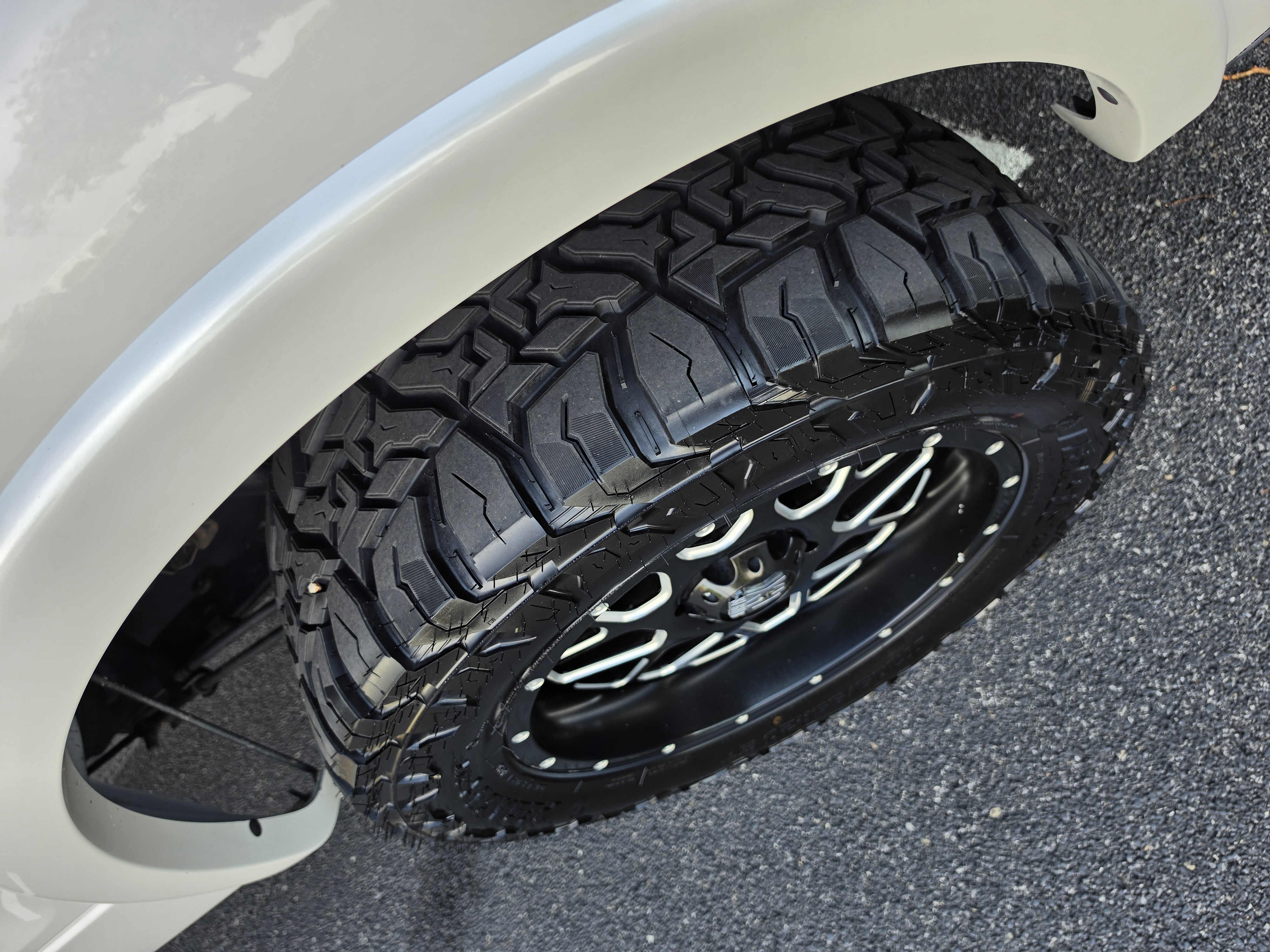 2013 Ford F150 thumbnail 26