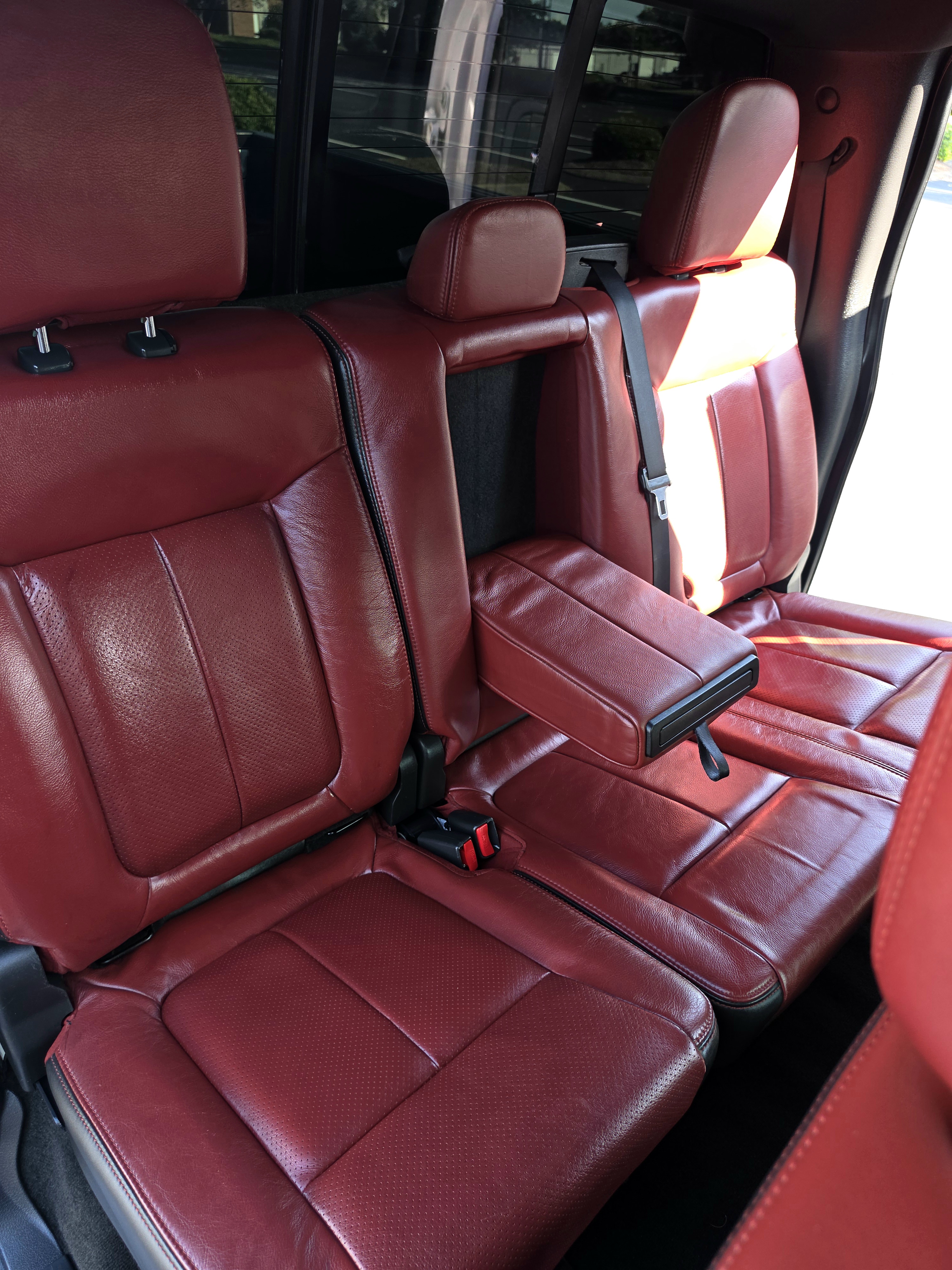 2013 Ford F150 thumbnail 18