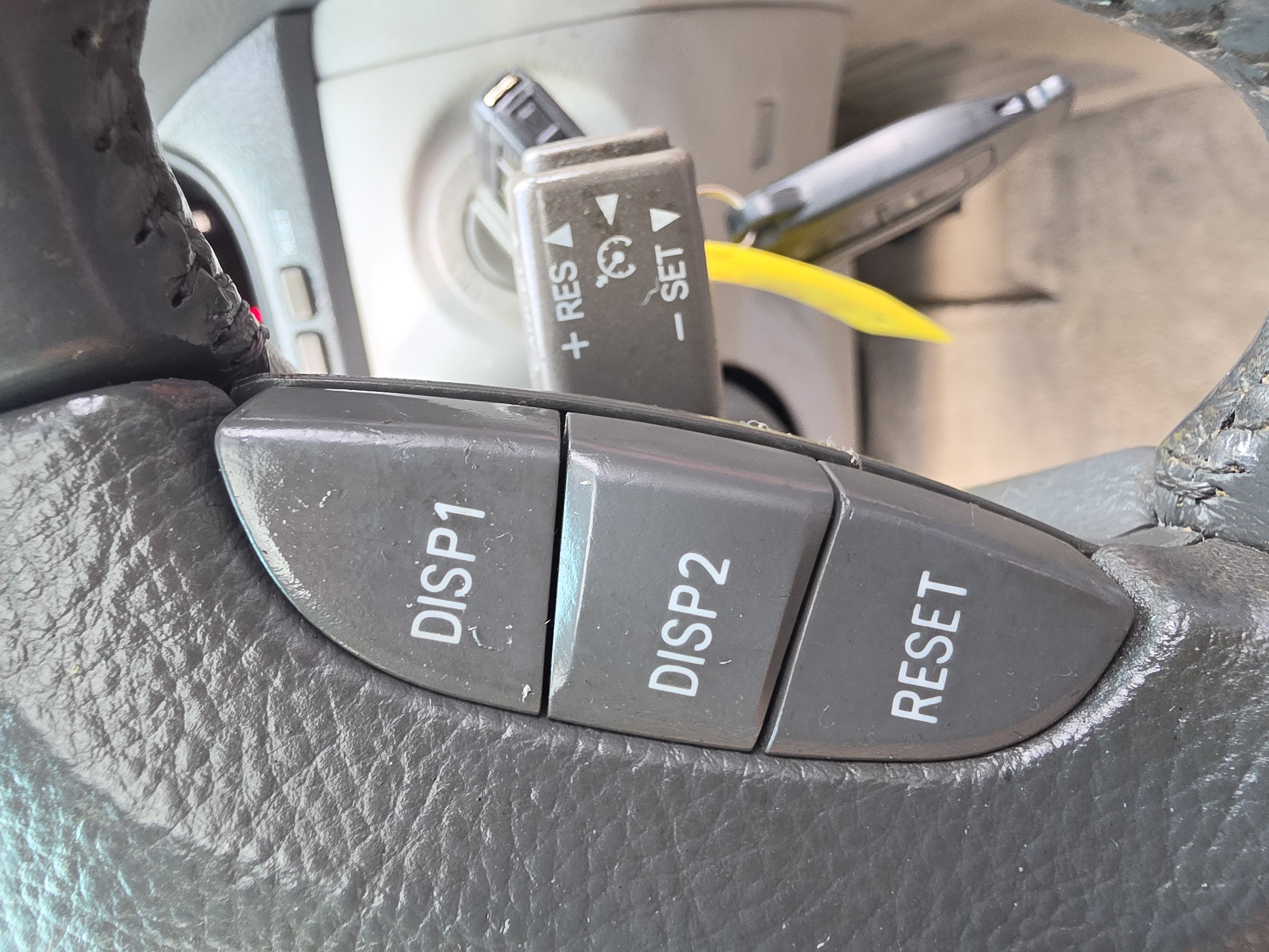 2006 Lexus LS thumbnail 16