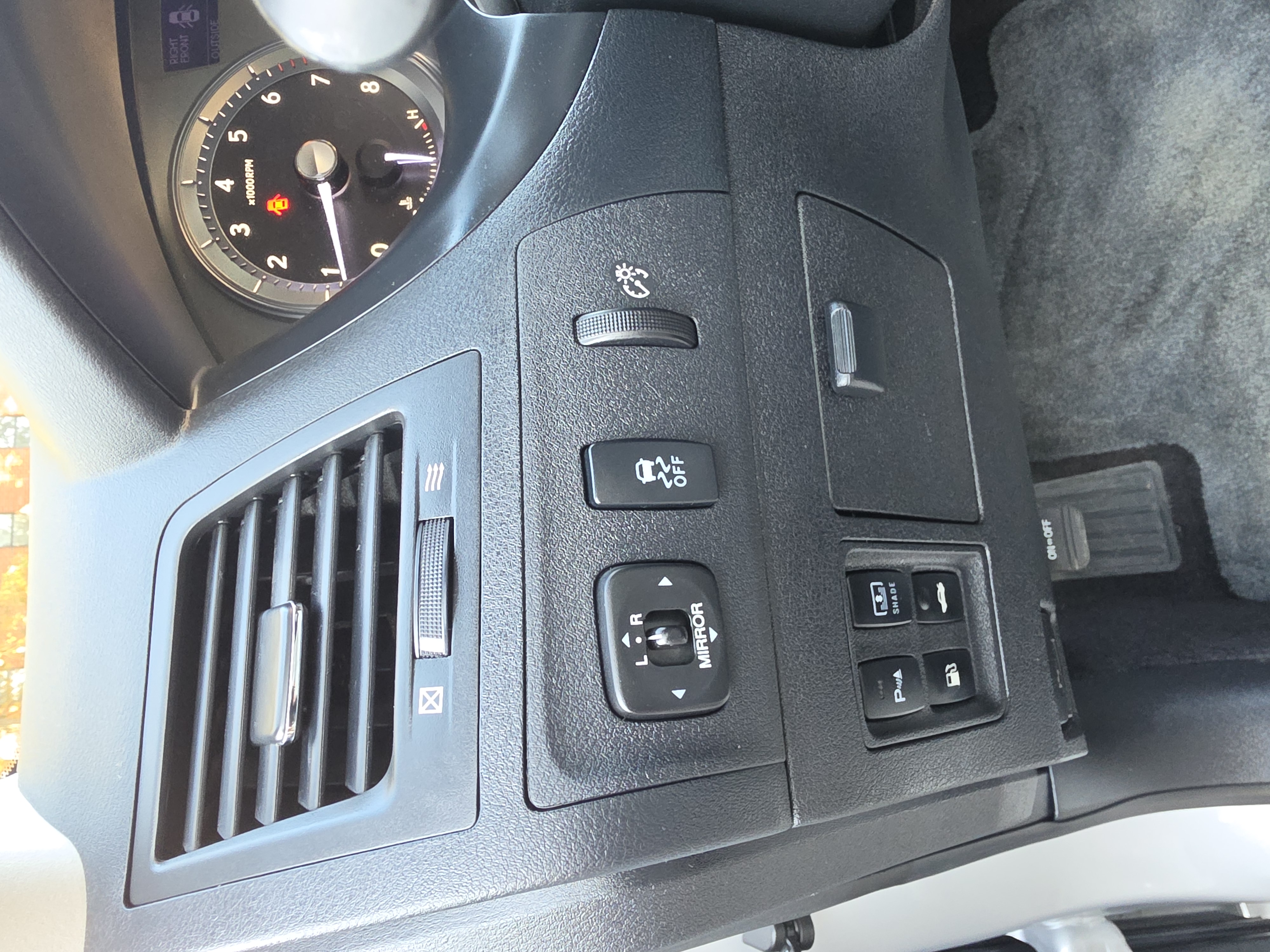 2010 Lexus ES thumbnail 16