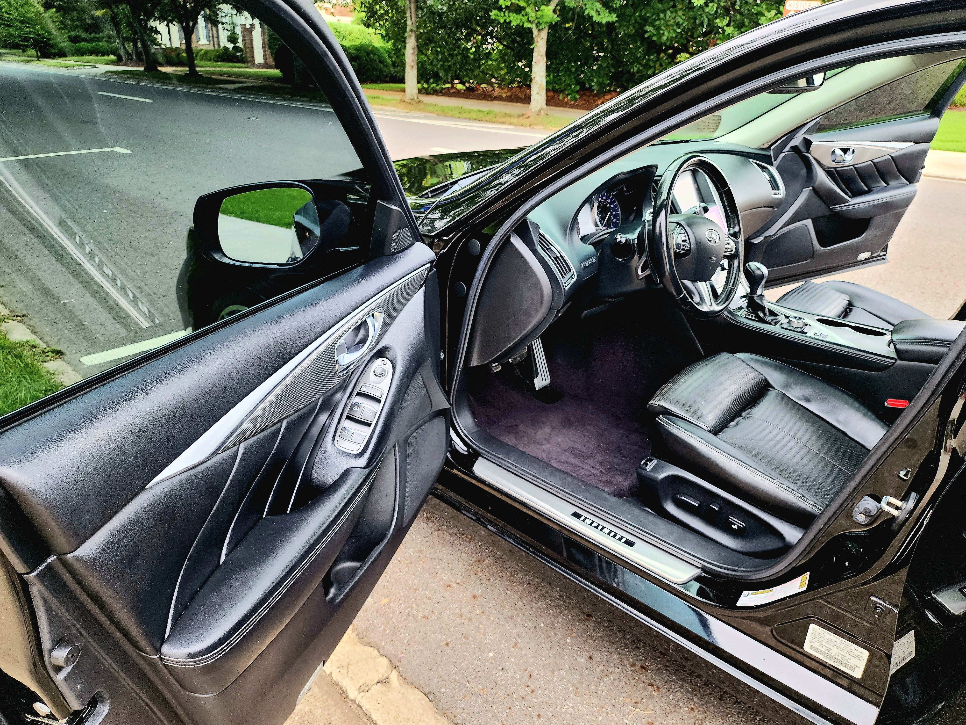2015 Infiniti Q50S thumbnail 5