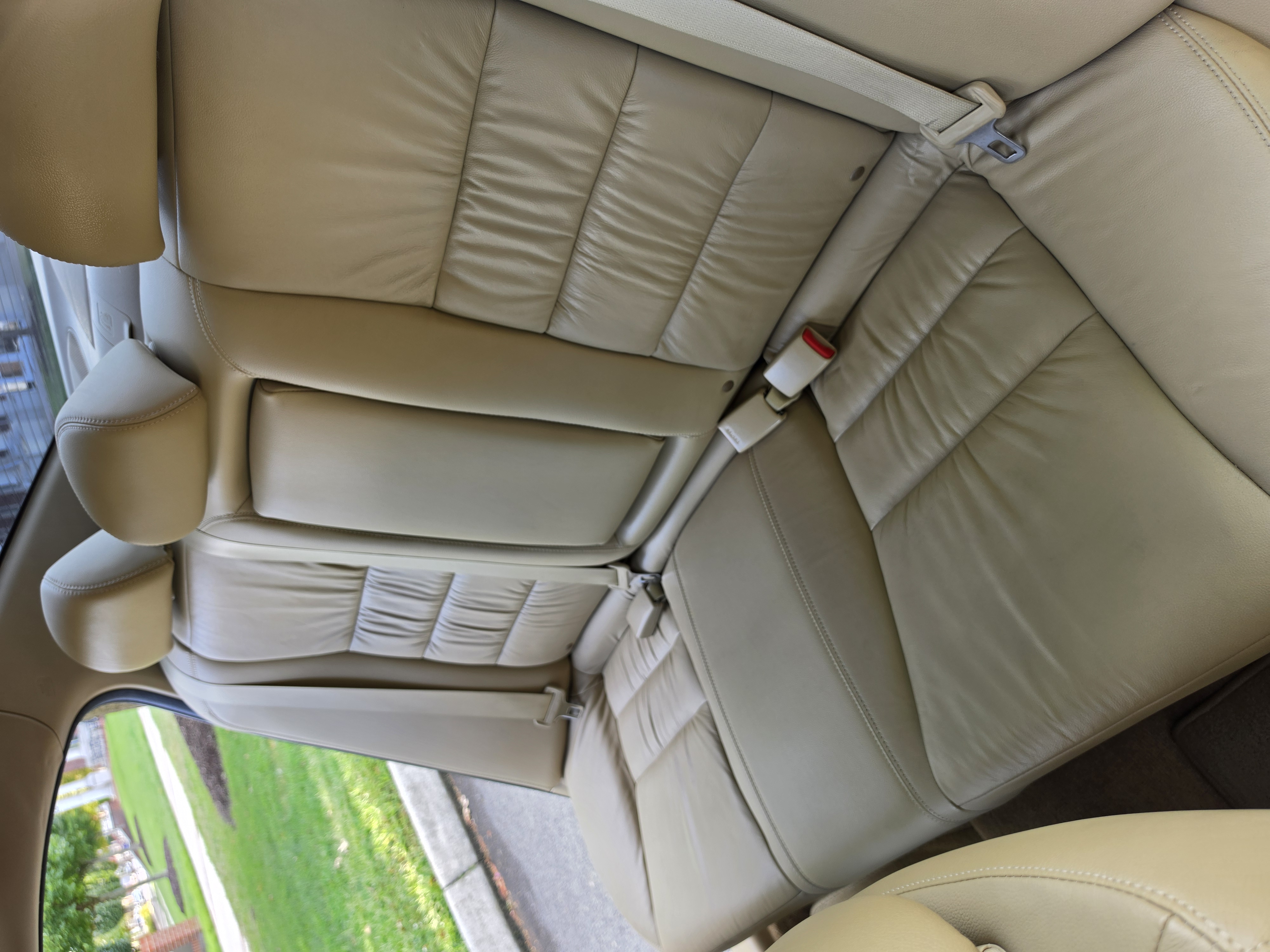 2012 Honda Accord thumbnail 18