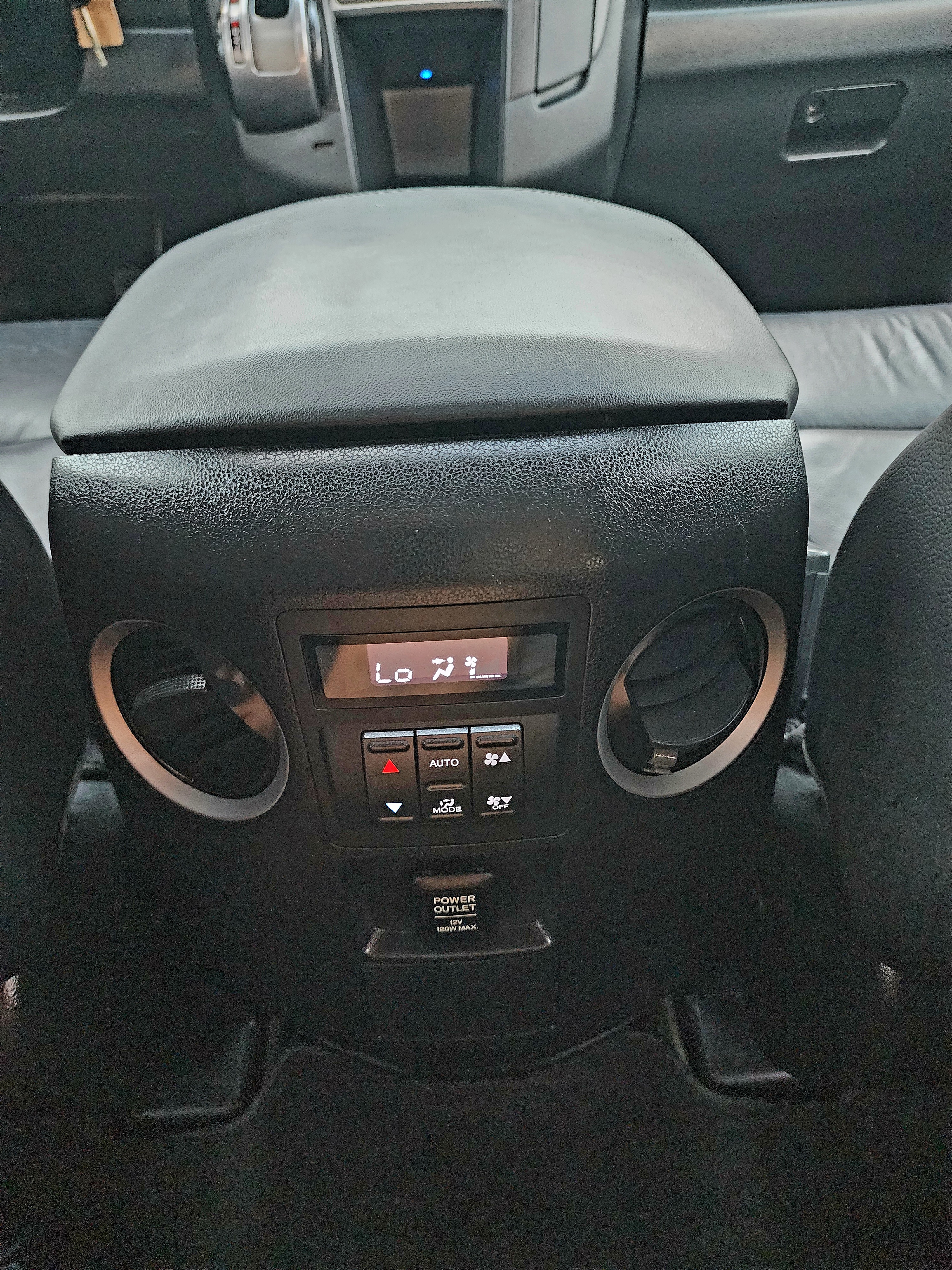 2014 Honda Pilot thumbnail 19