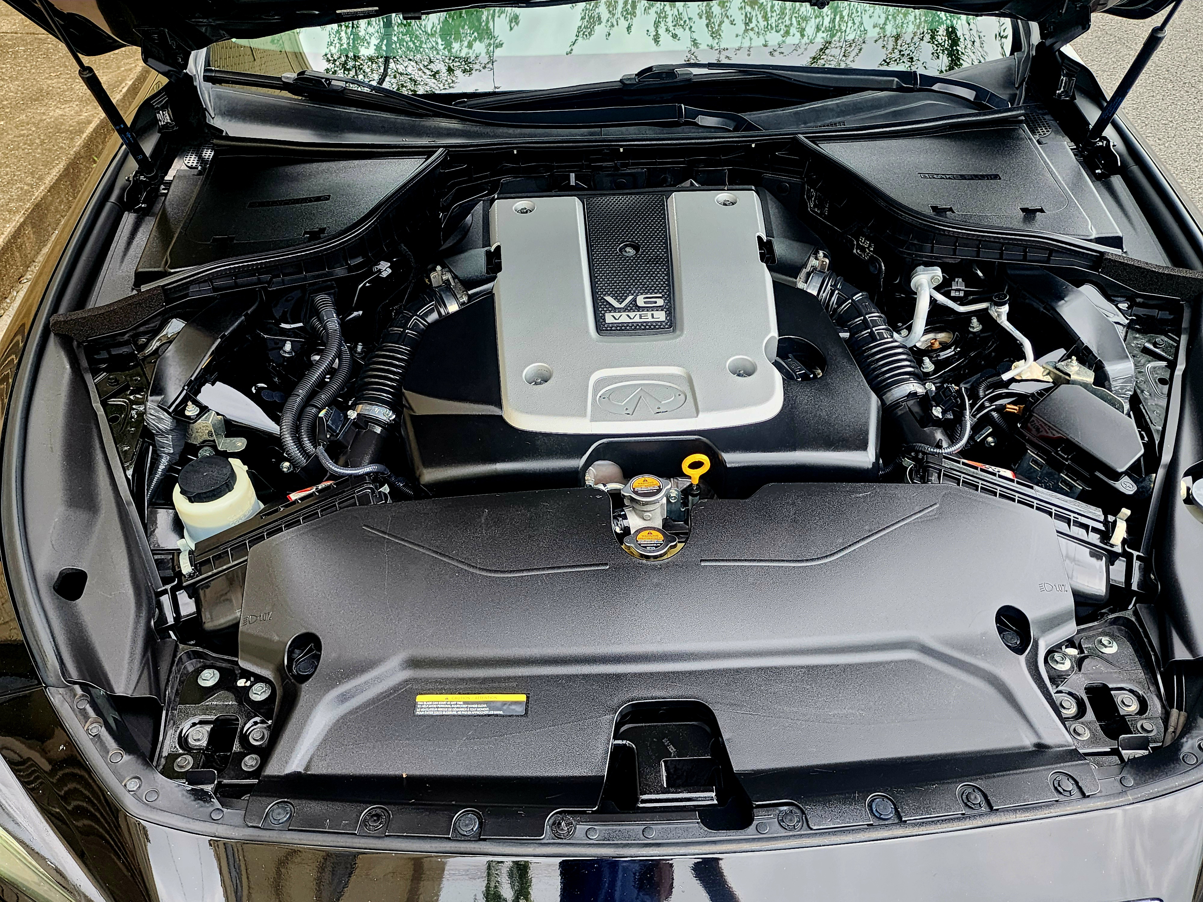 2015 Infiniti Q50S thumbnail 22