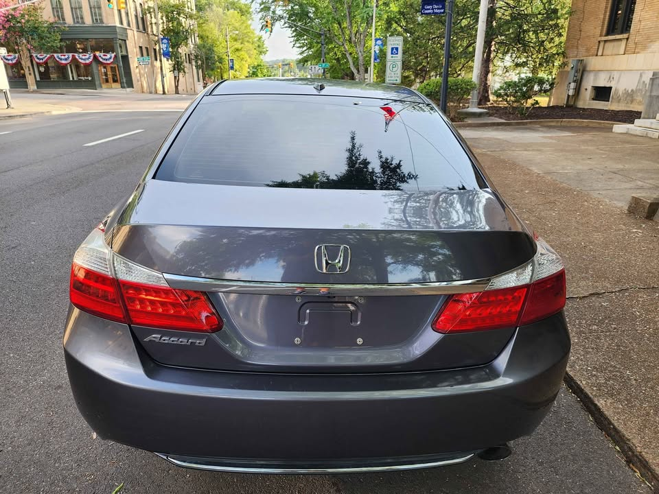 2014 Honda Accord thumbnail 5