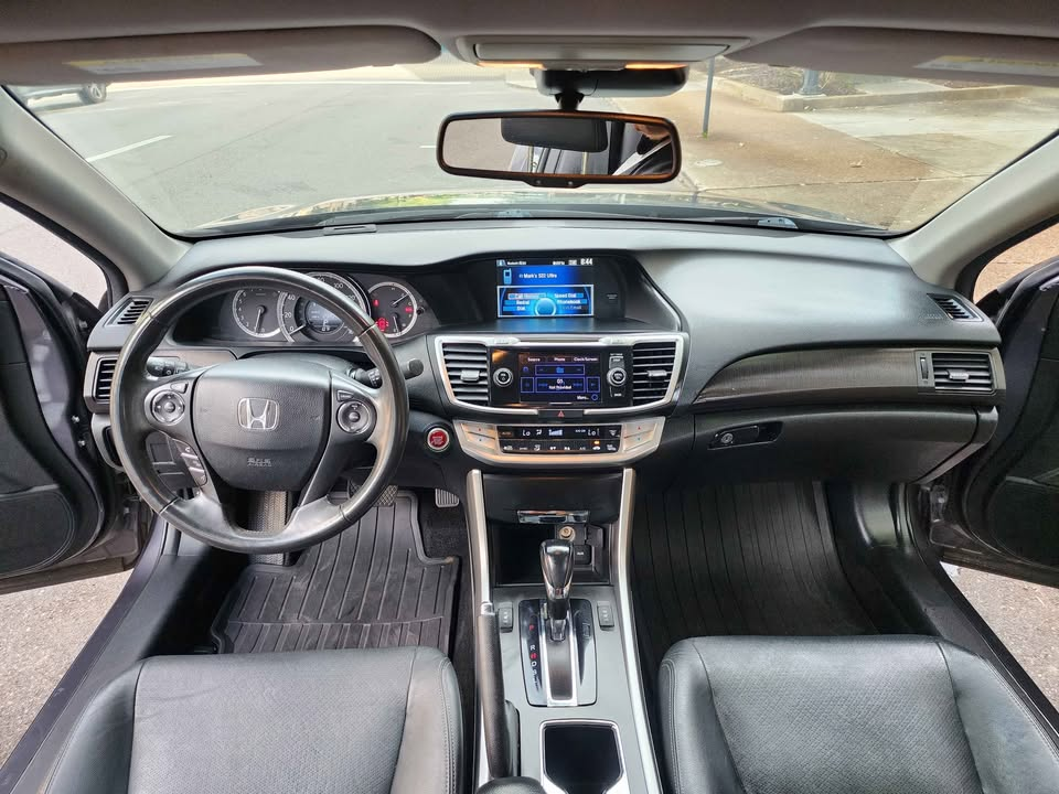 2014 Honda Accord thumbnail 9