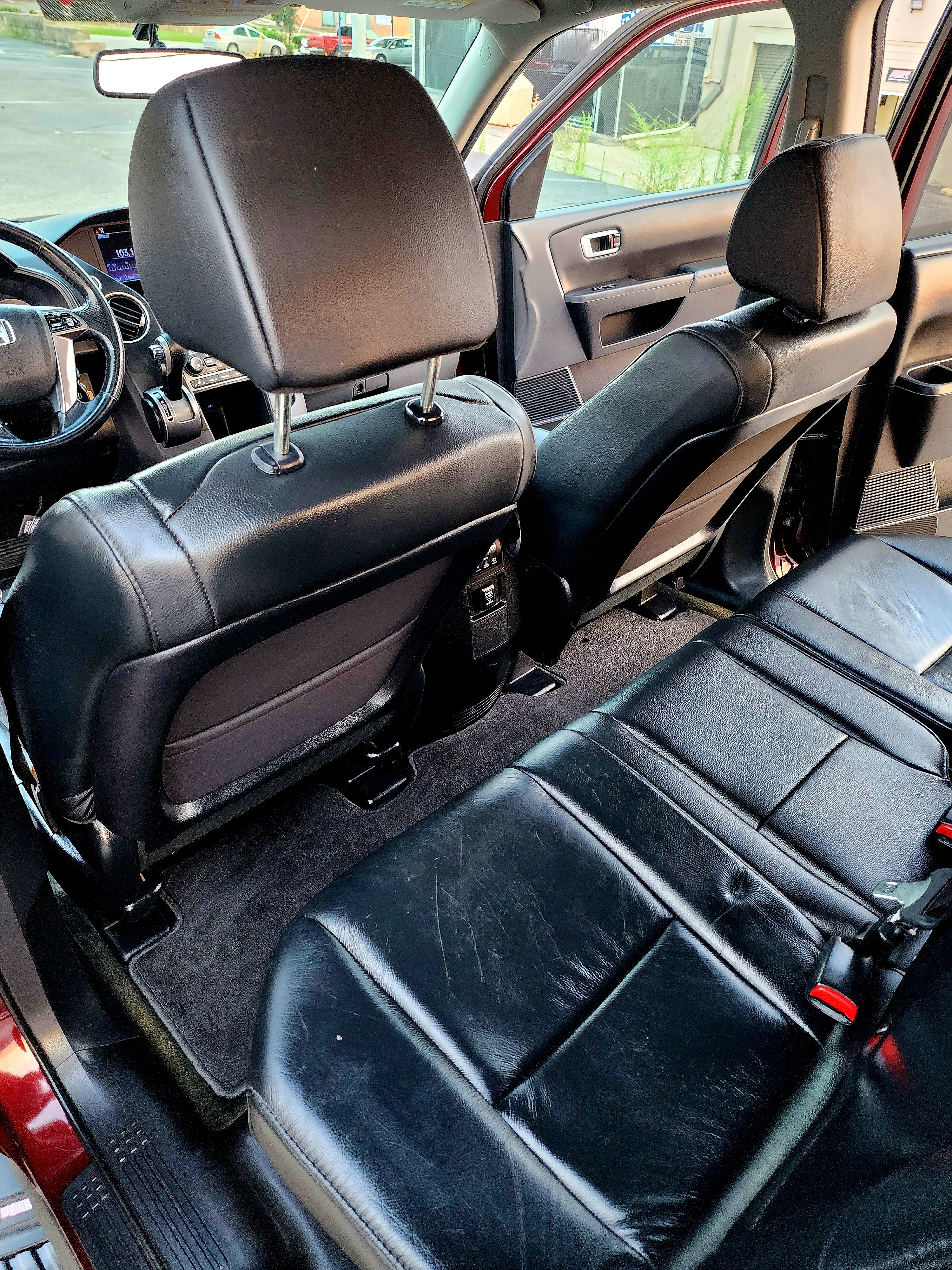 2014 Honda Pilot thumbnail 12