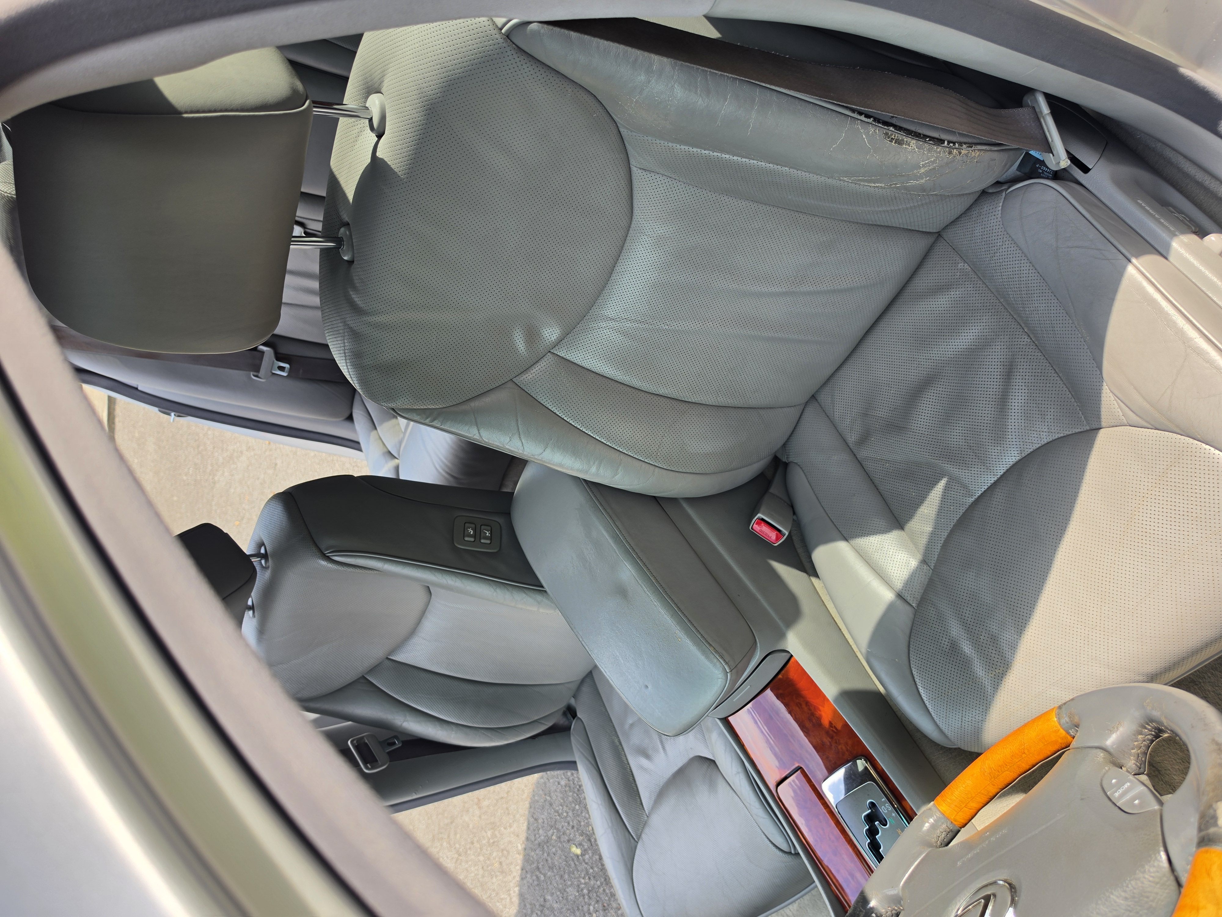 2006 Lexus LS thumbnail 24