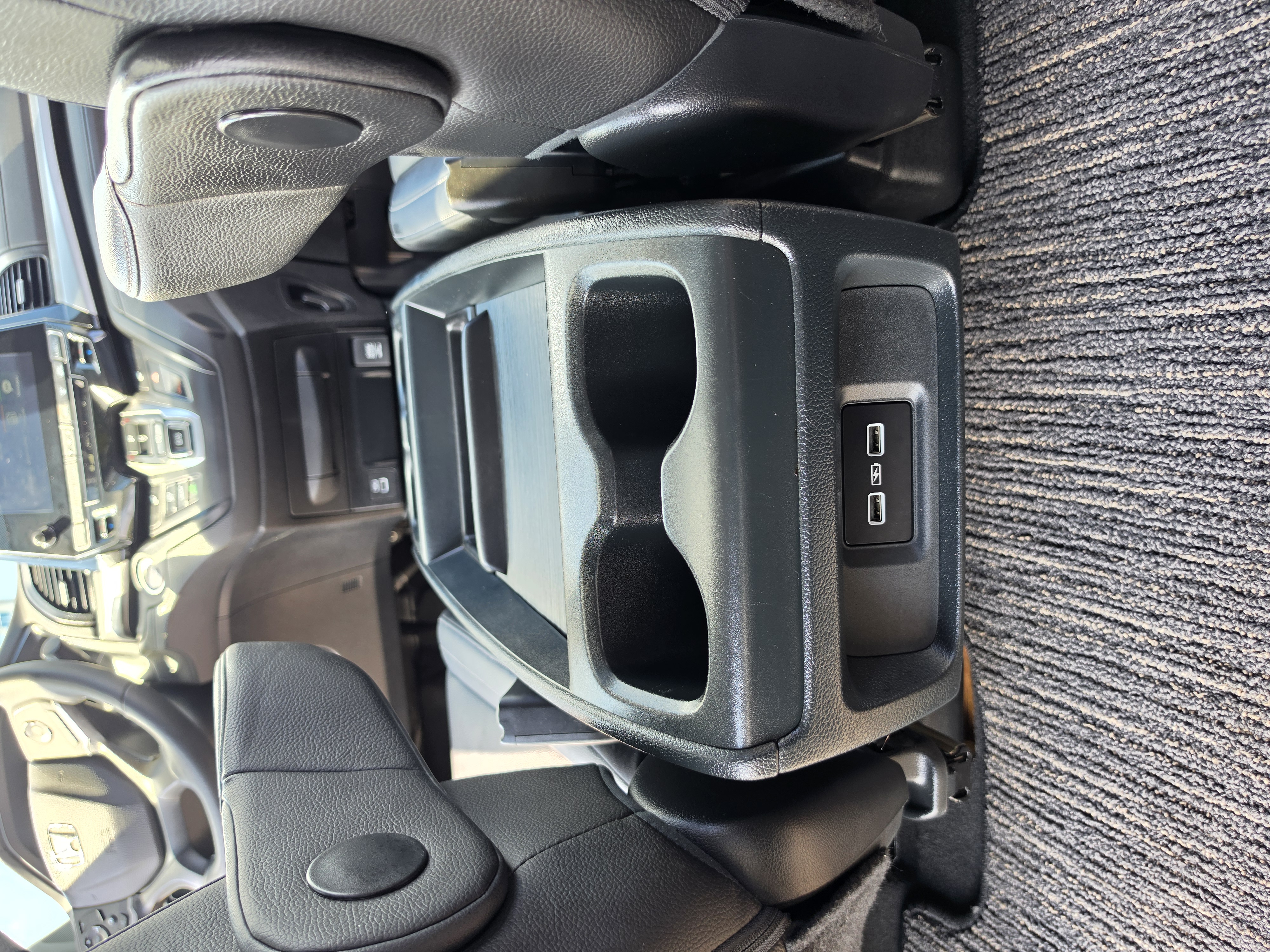 2024 Honda Odyssey thumbnail 38