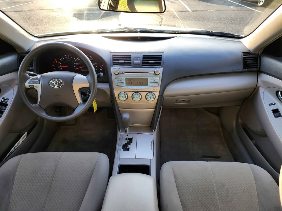 2009 Toyota Camry thumbnail 5