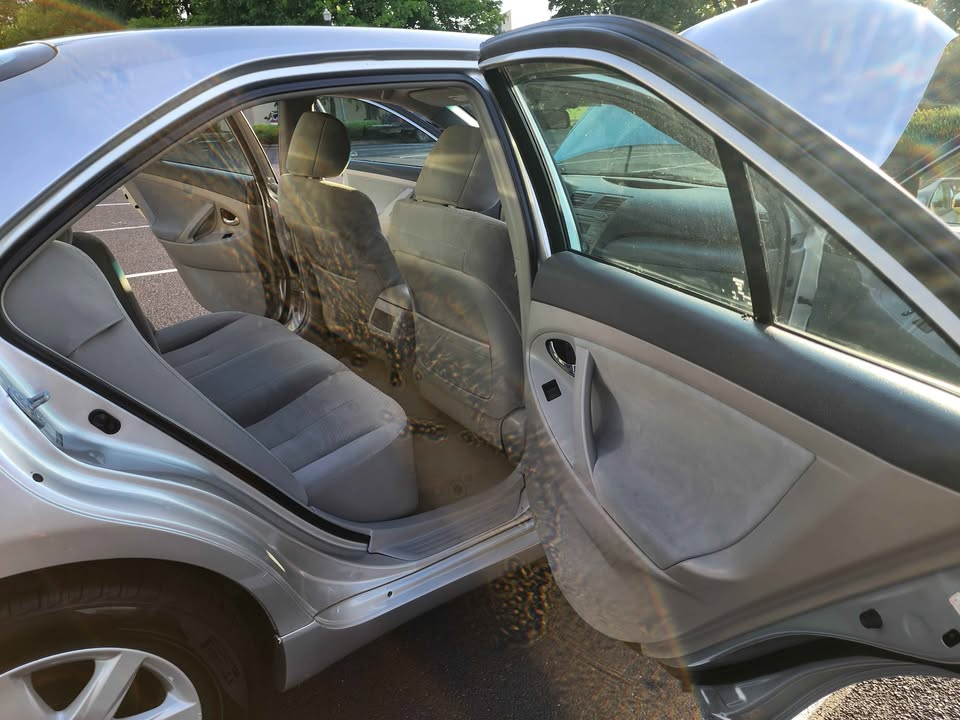 2009 Toyota Camry thumbnail 8