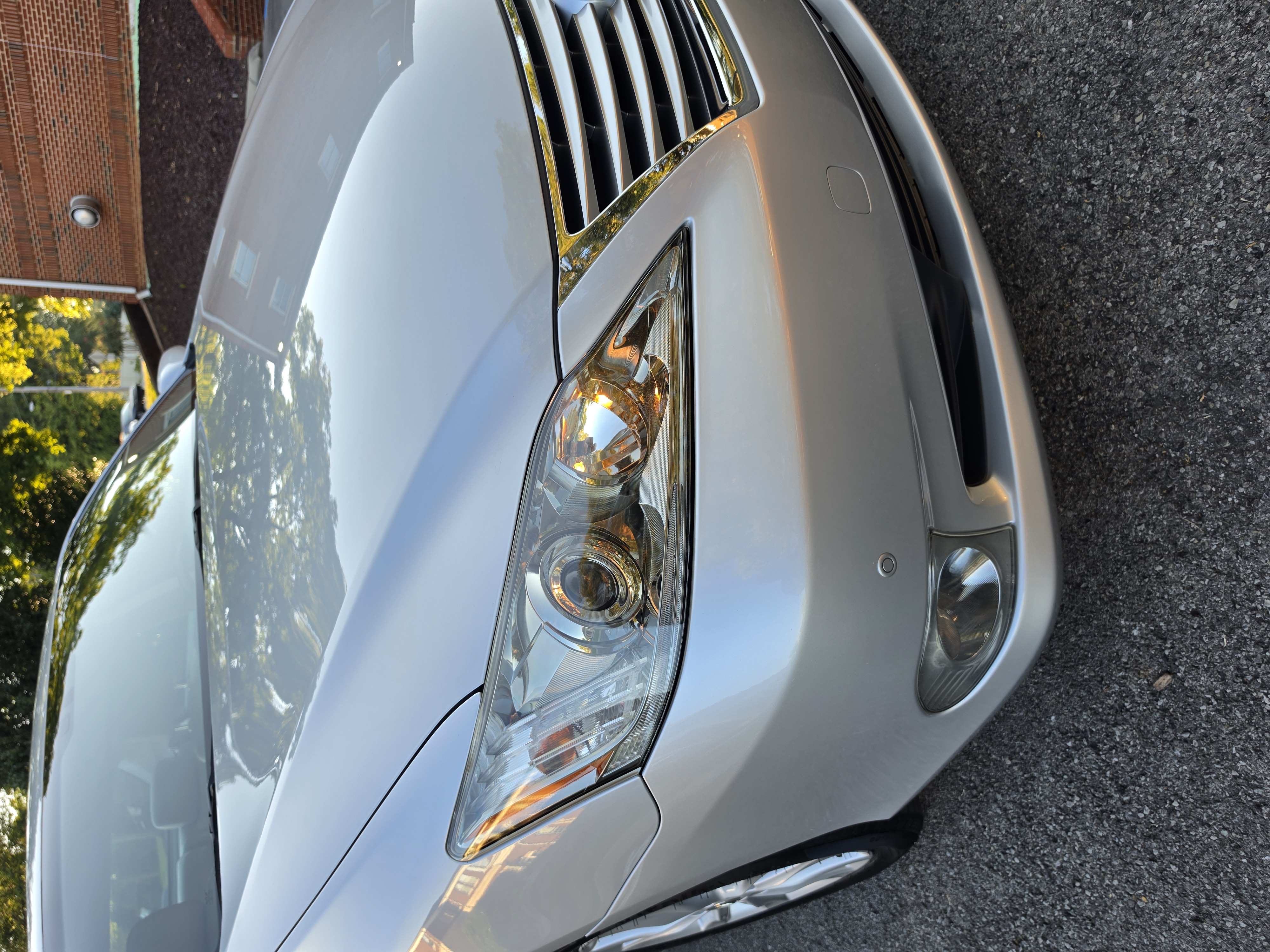 2010 Lexus ES thumbnail 12