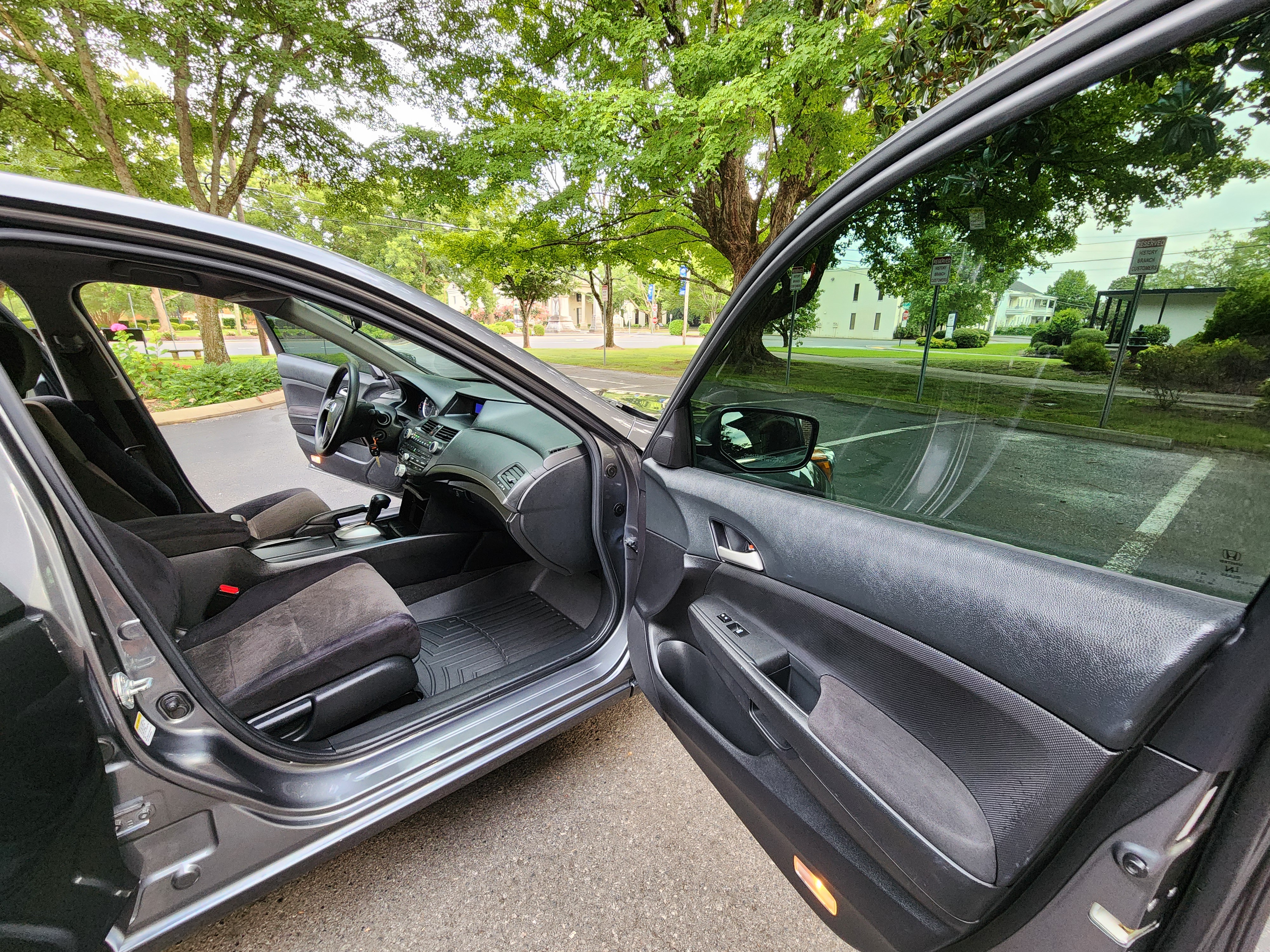 2009 Honda Accord thumbnail 20