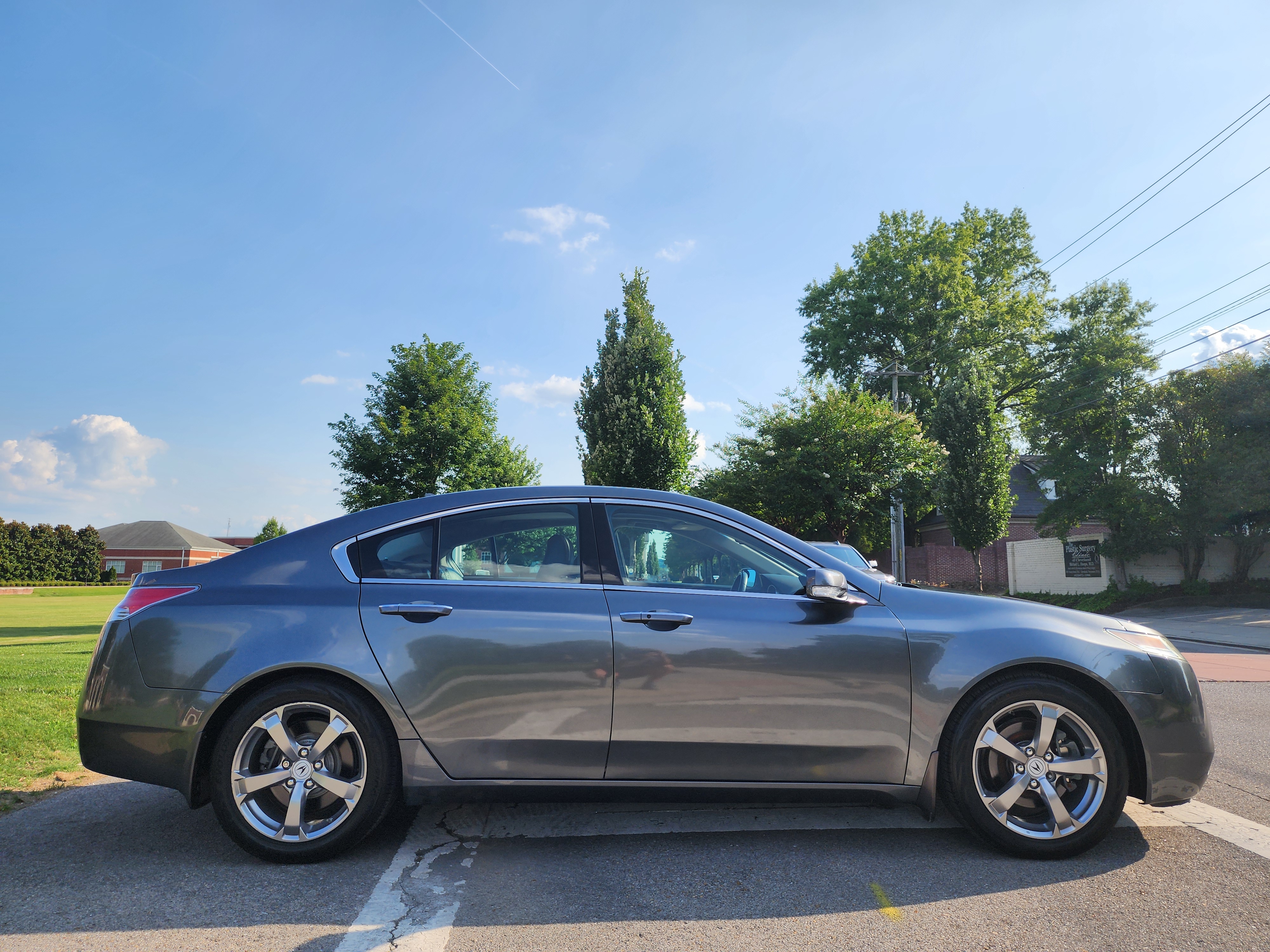 2010 Acura TL thumbnail 9