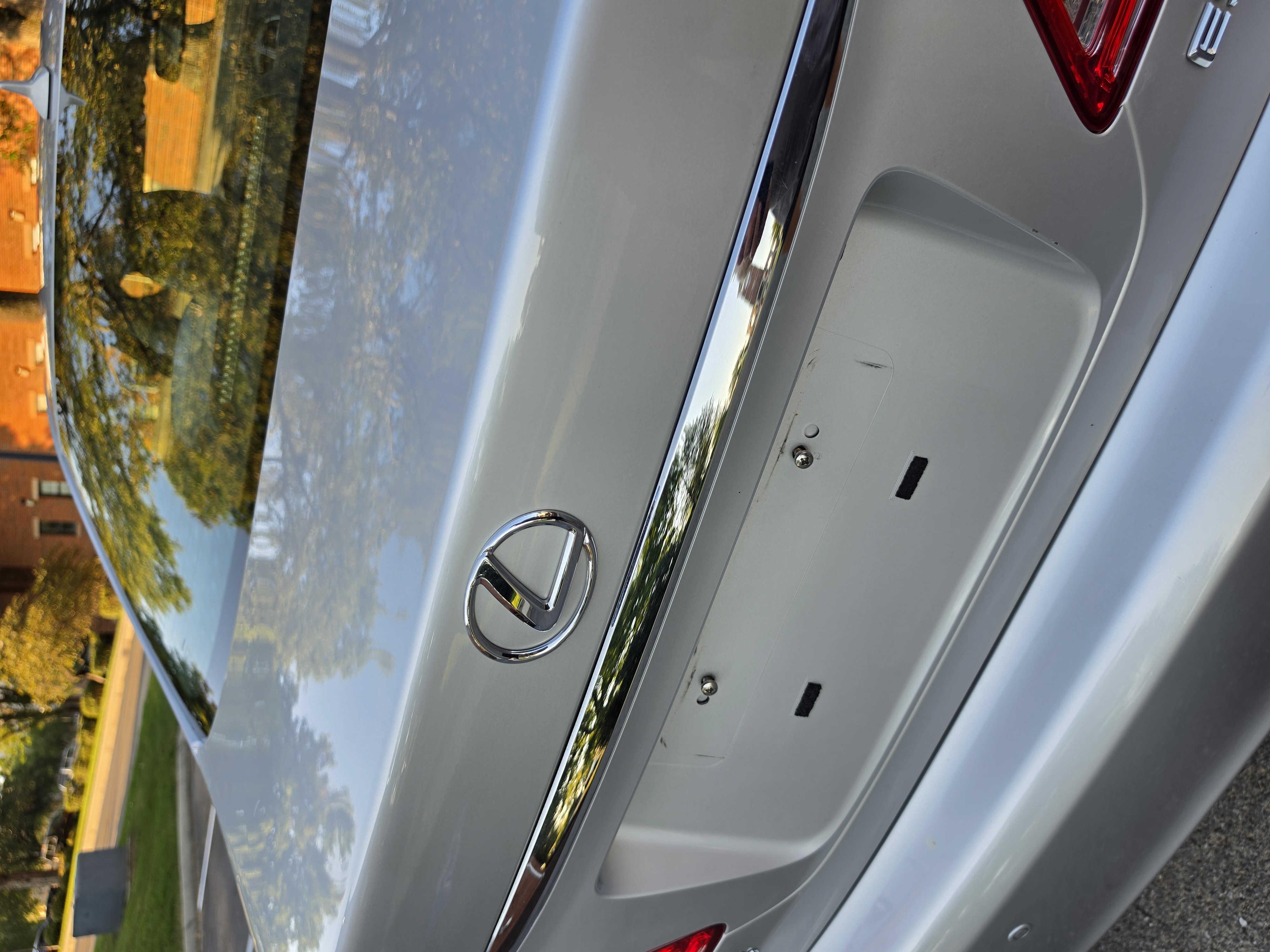 2010 Lexus ES thumbnail 40