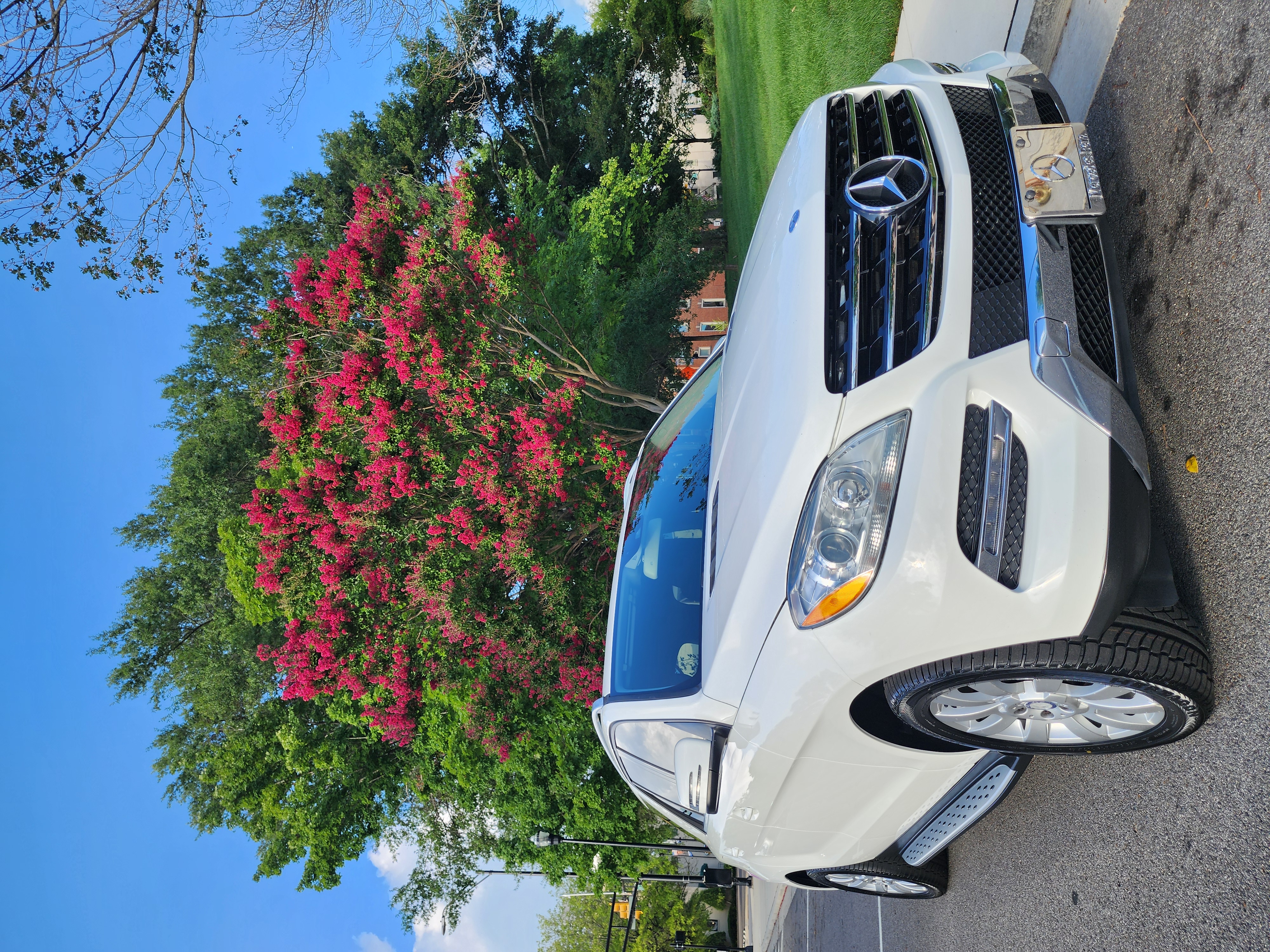 2014 Mercedes-Benz M-Class thumbnail 4