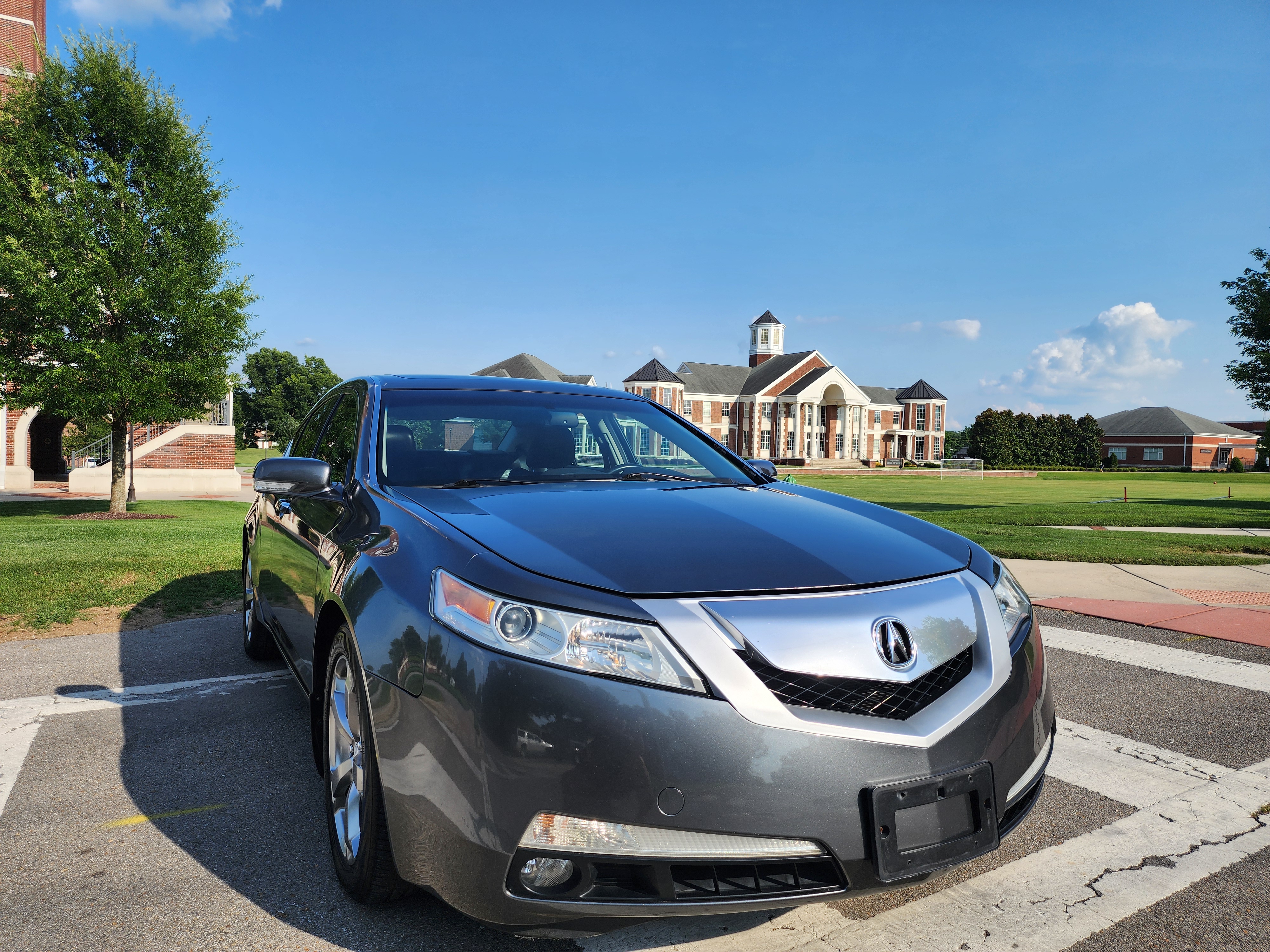 2010 Acura TL thumbnail 2