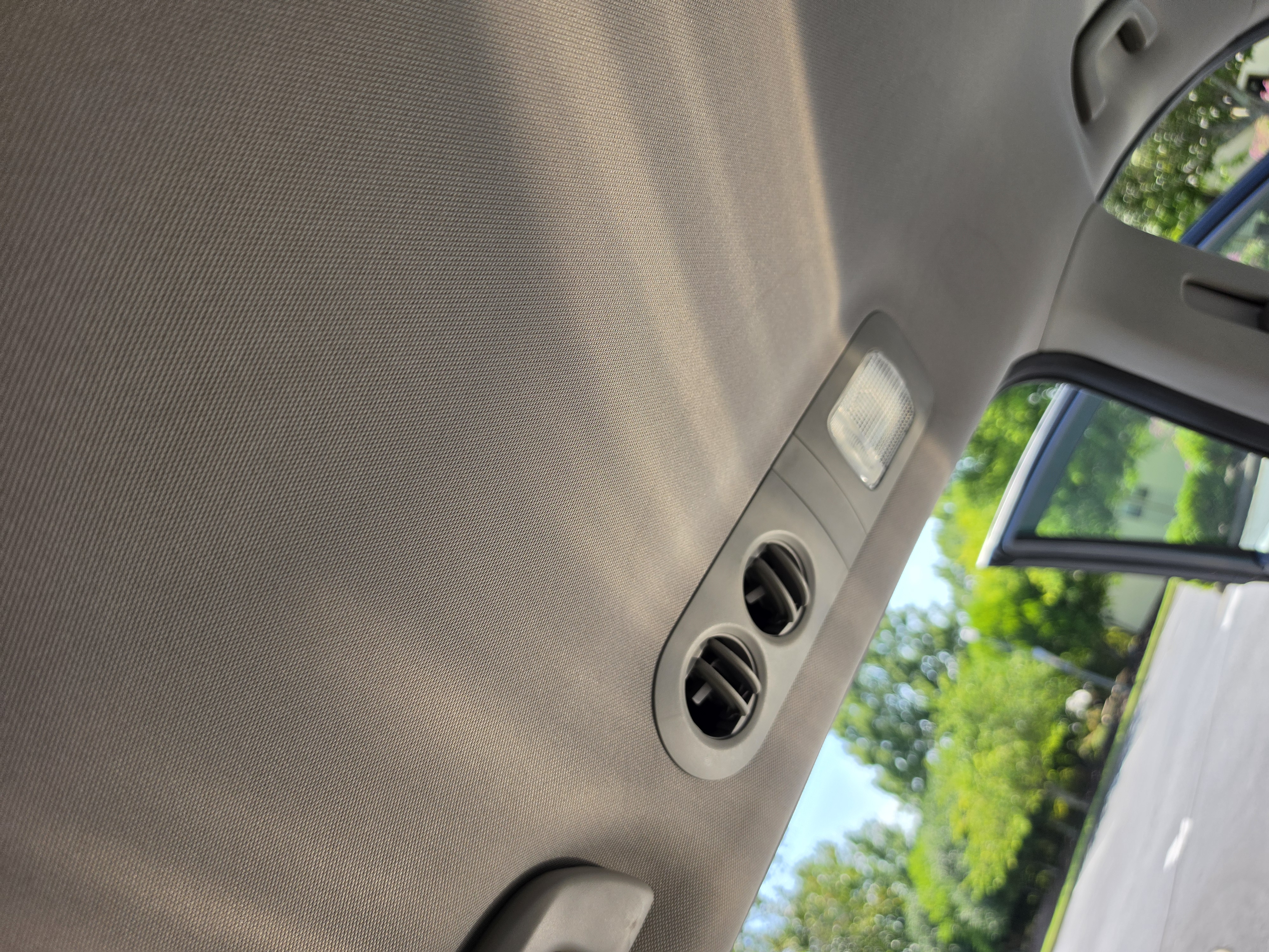 2013 Honda Odyssey thumbnail 38