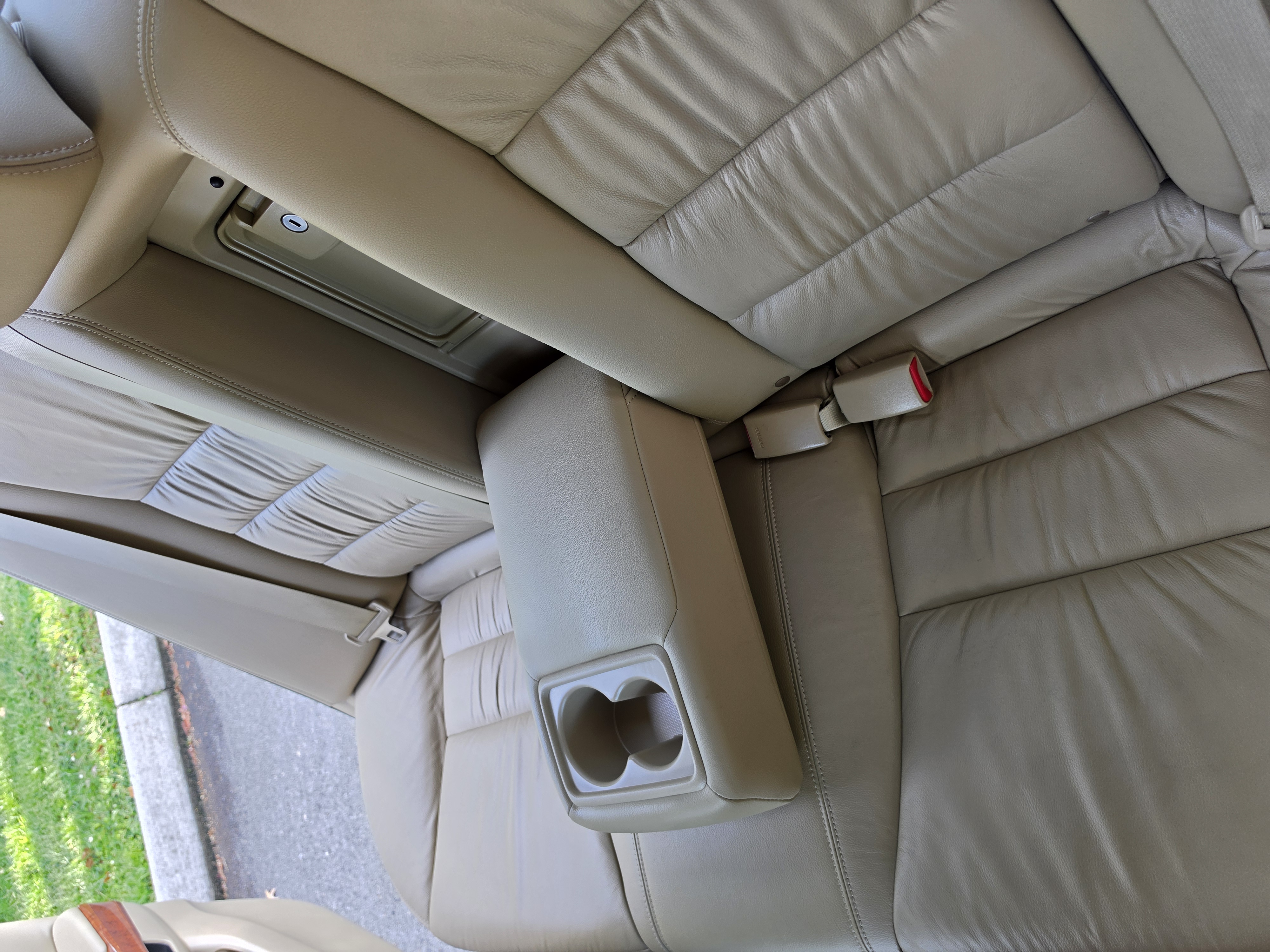 2012 Honda Accord thumbnail 19