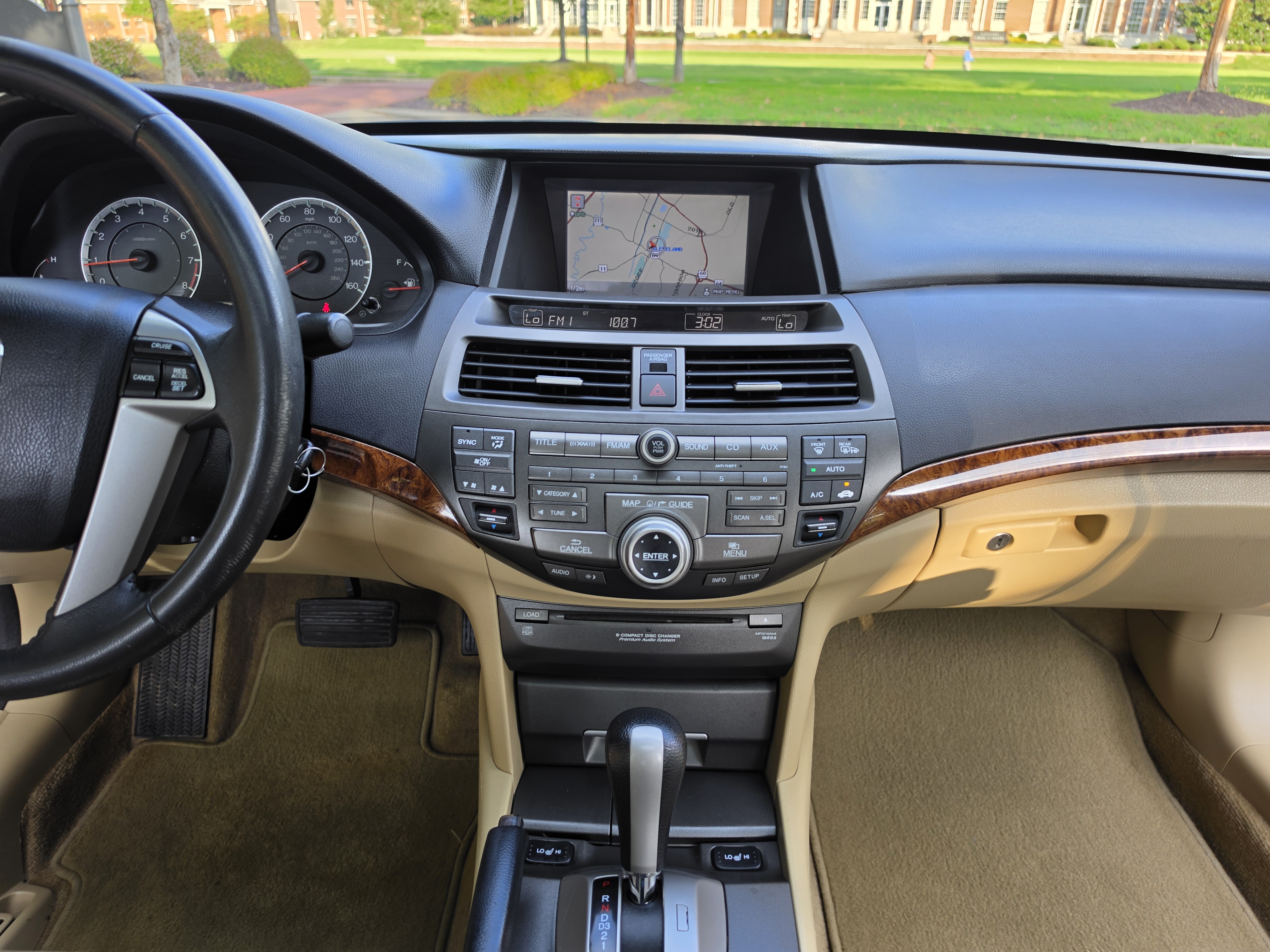 2012 Honda Accord thumbnail 27