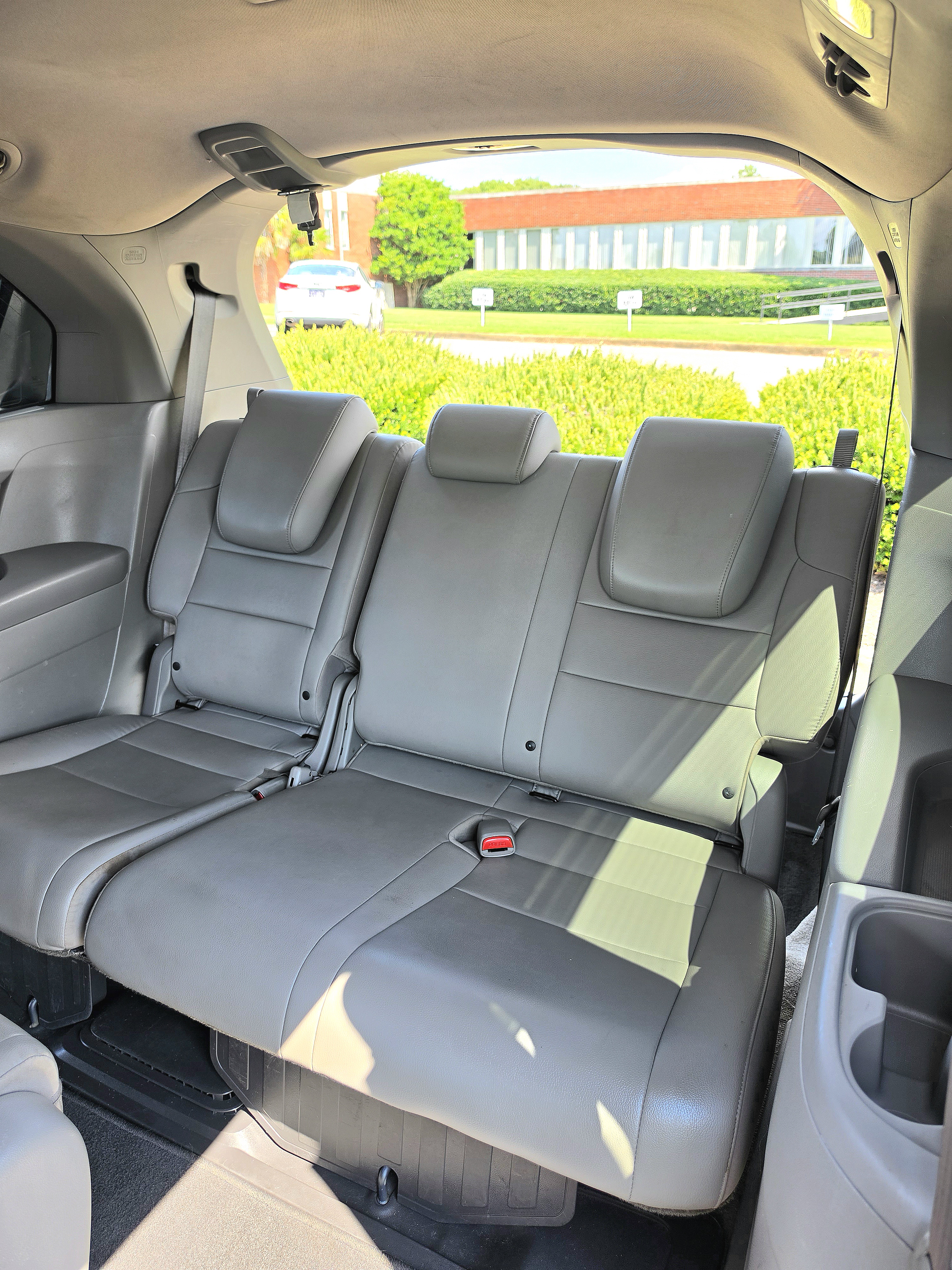 2013 Honda Odyssey thumbnail 25
