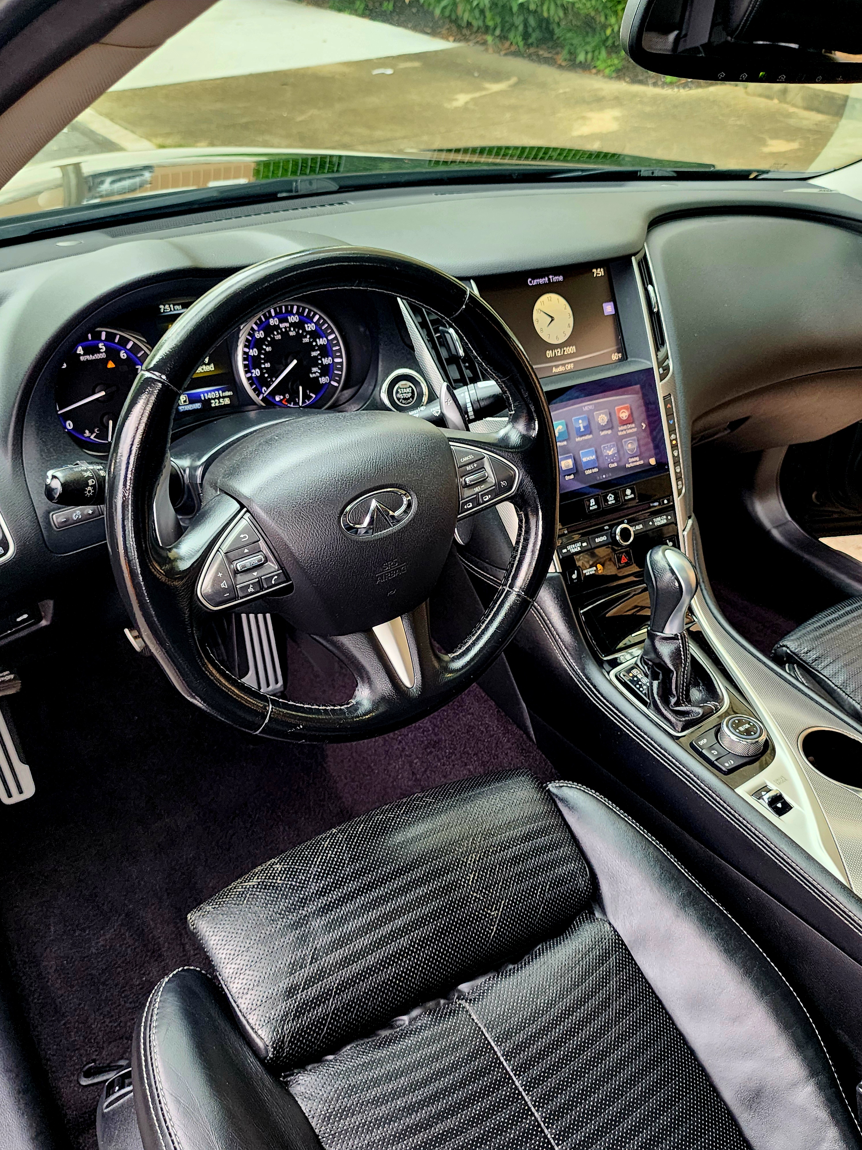 2015 Infiniti Q50S thumbnail 16