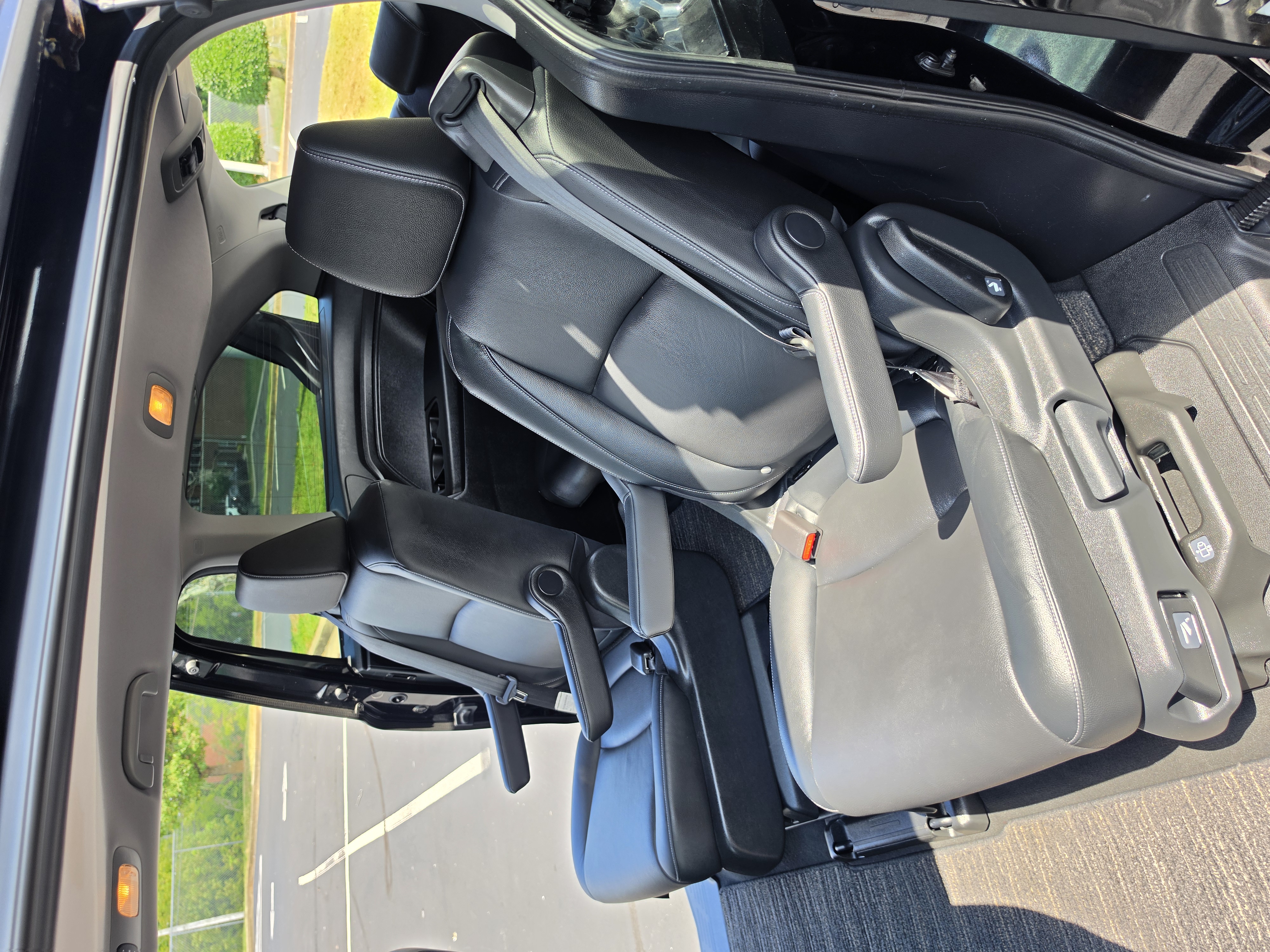 2024 Honda Odyssey thumbnail 24