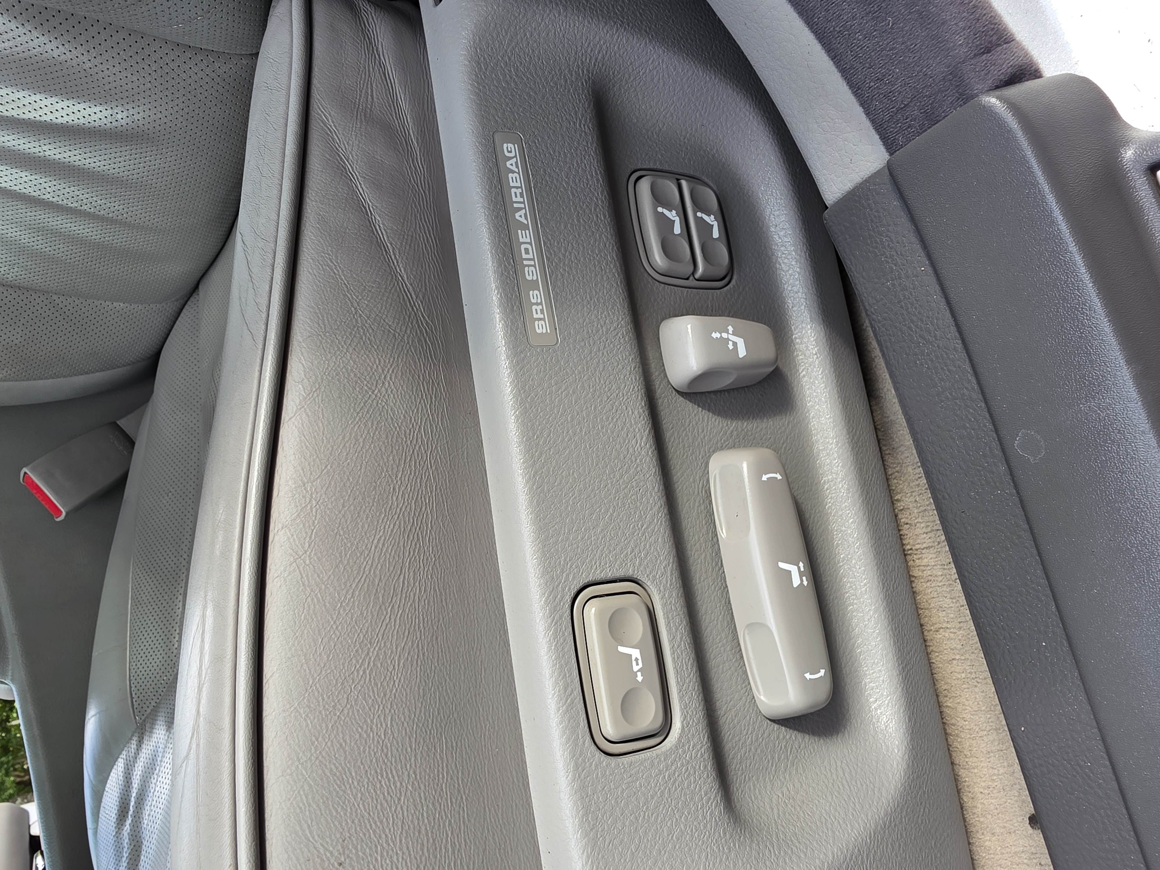 2006 Lexus LS thumbnail 22