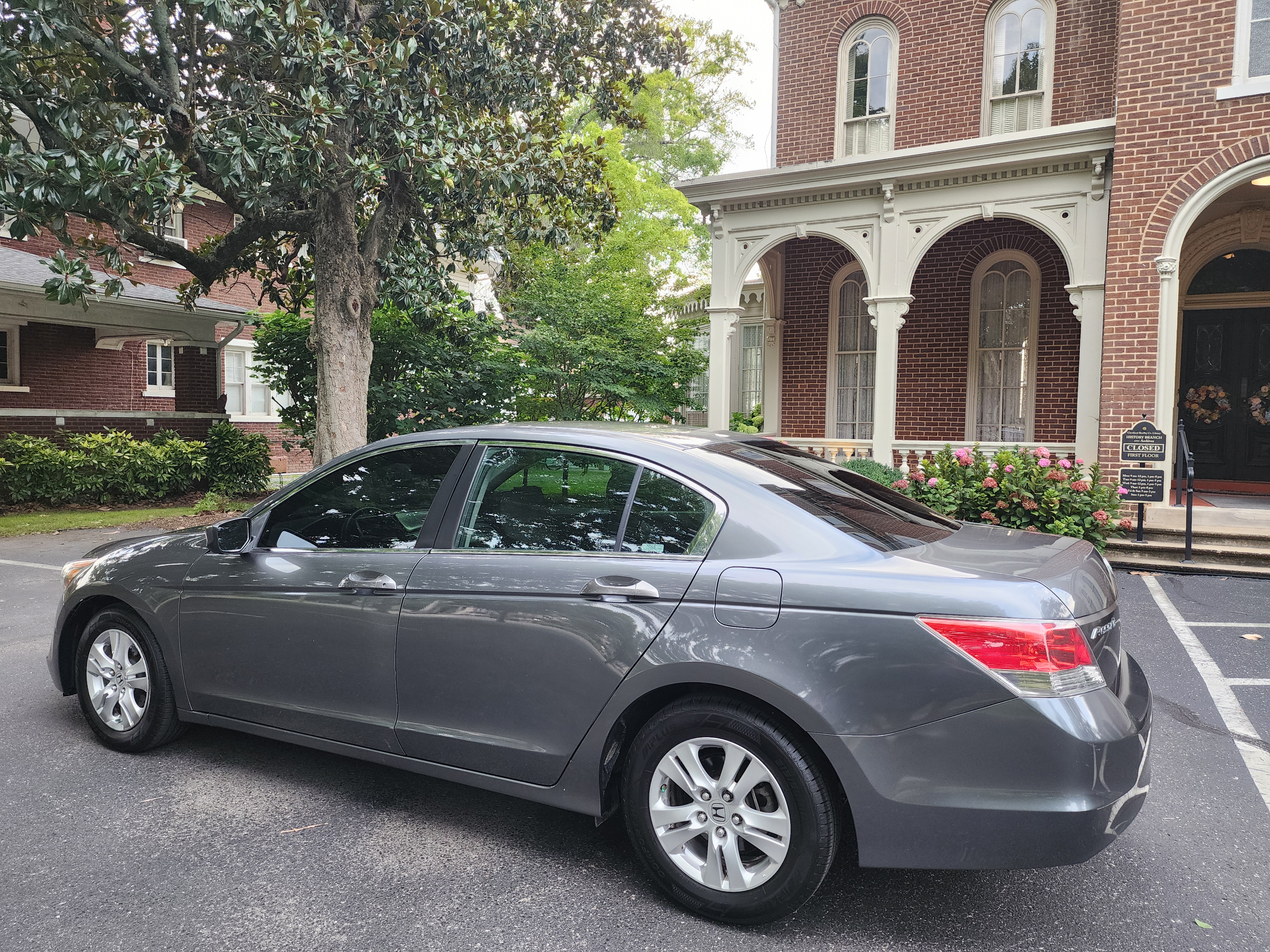 2009 Honda Accord thumbnail 3