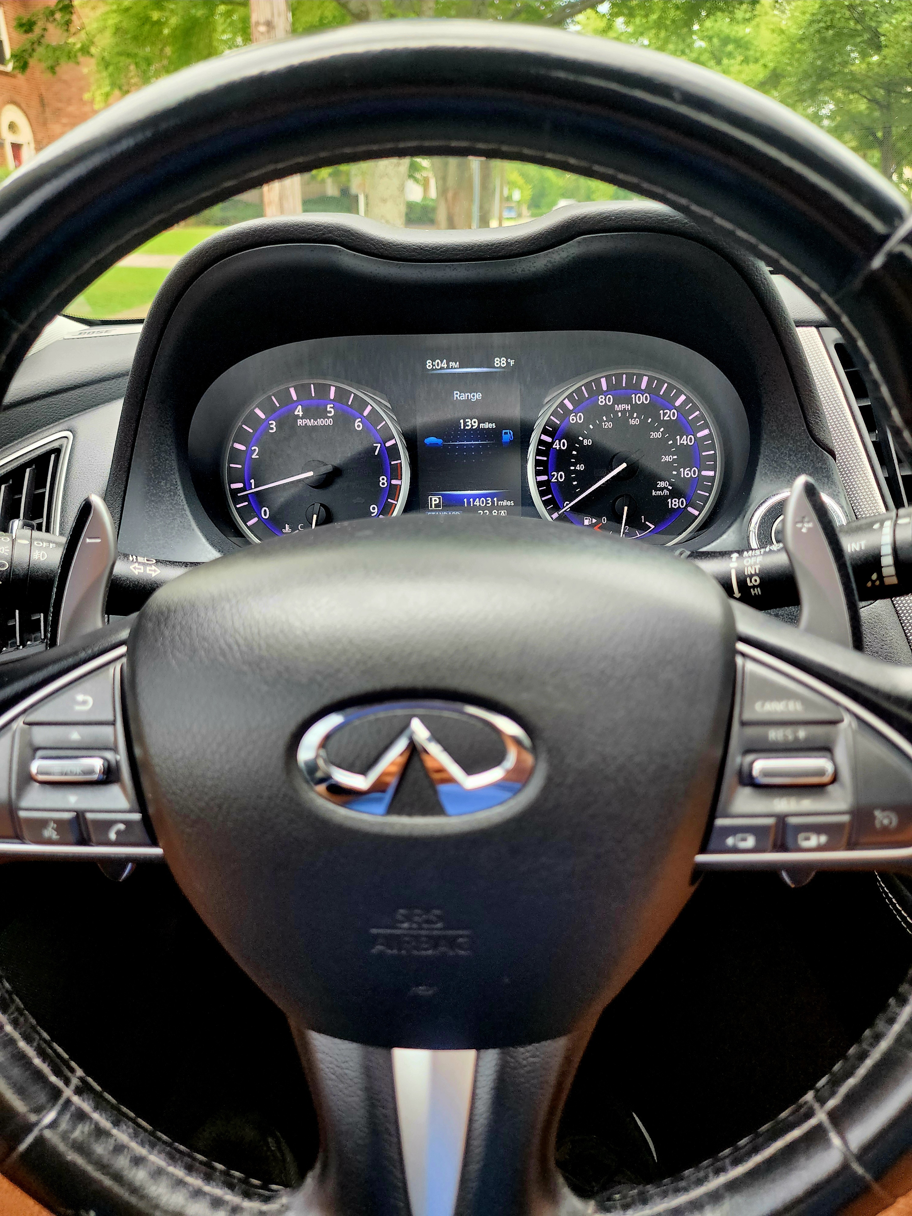 2015 Infiniti Q50S thumbnail 11