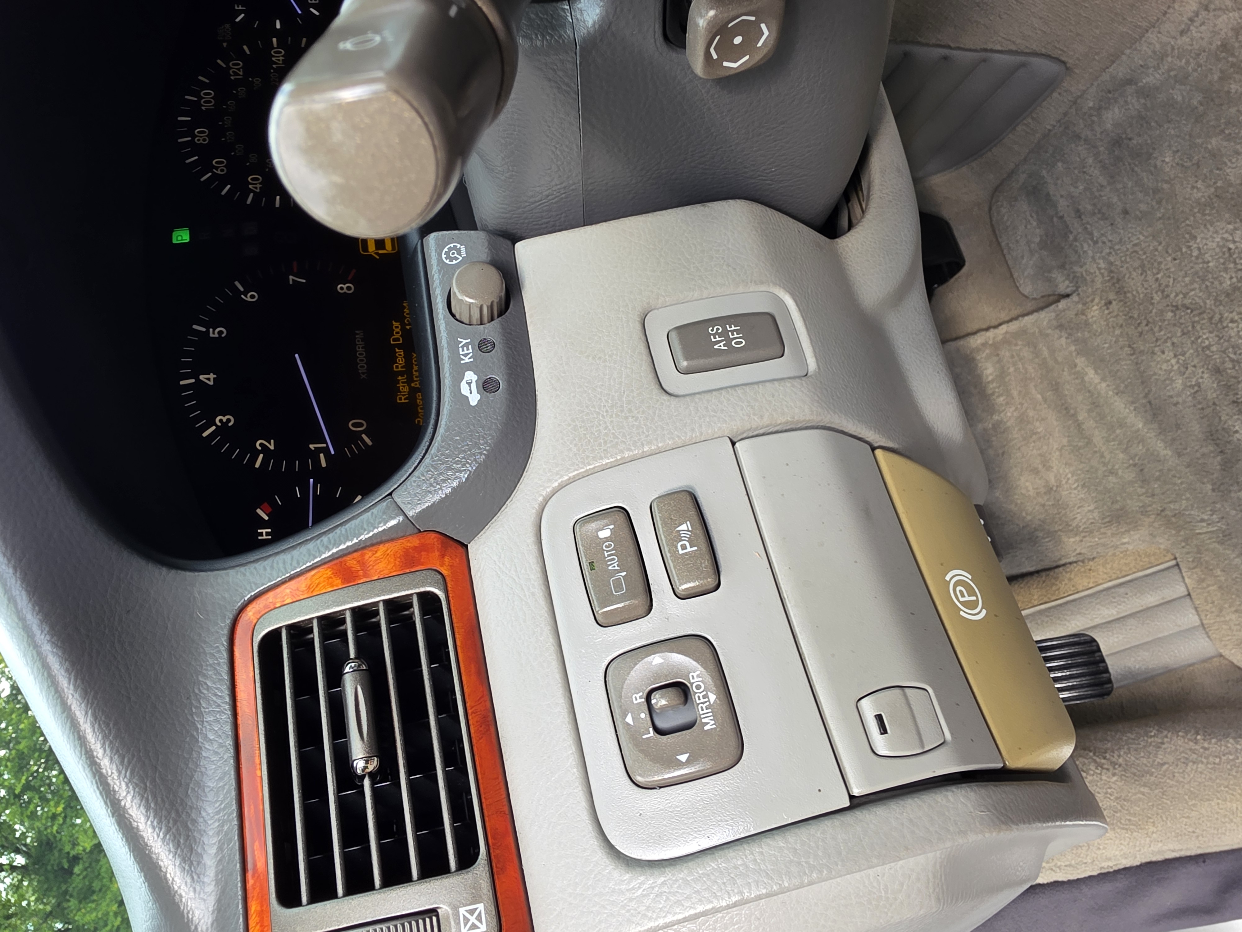 2006 Lexus LS thumbnail 13