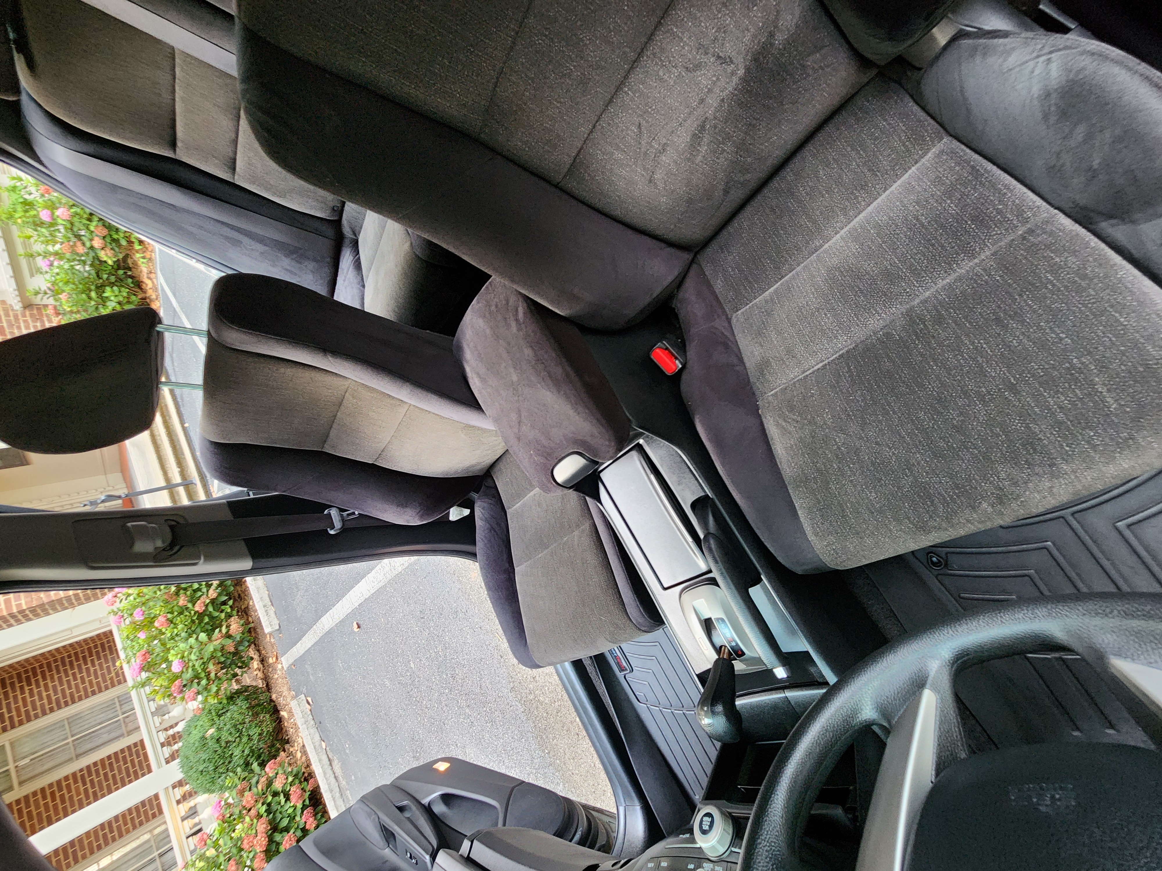 2009 Honda Accord thumbnail 11