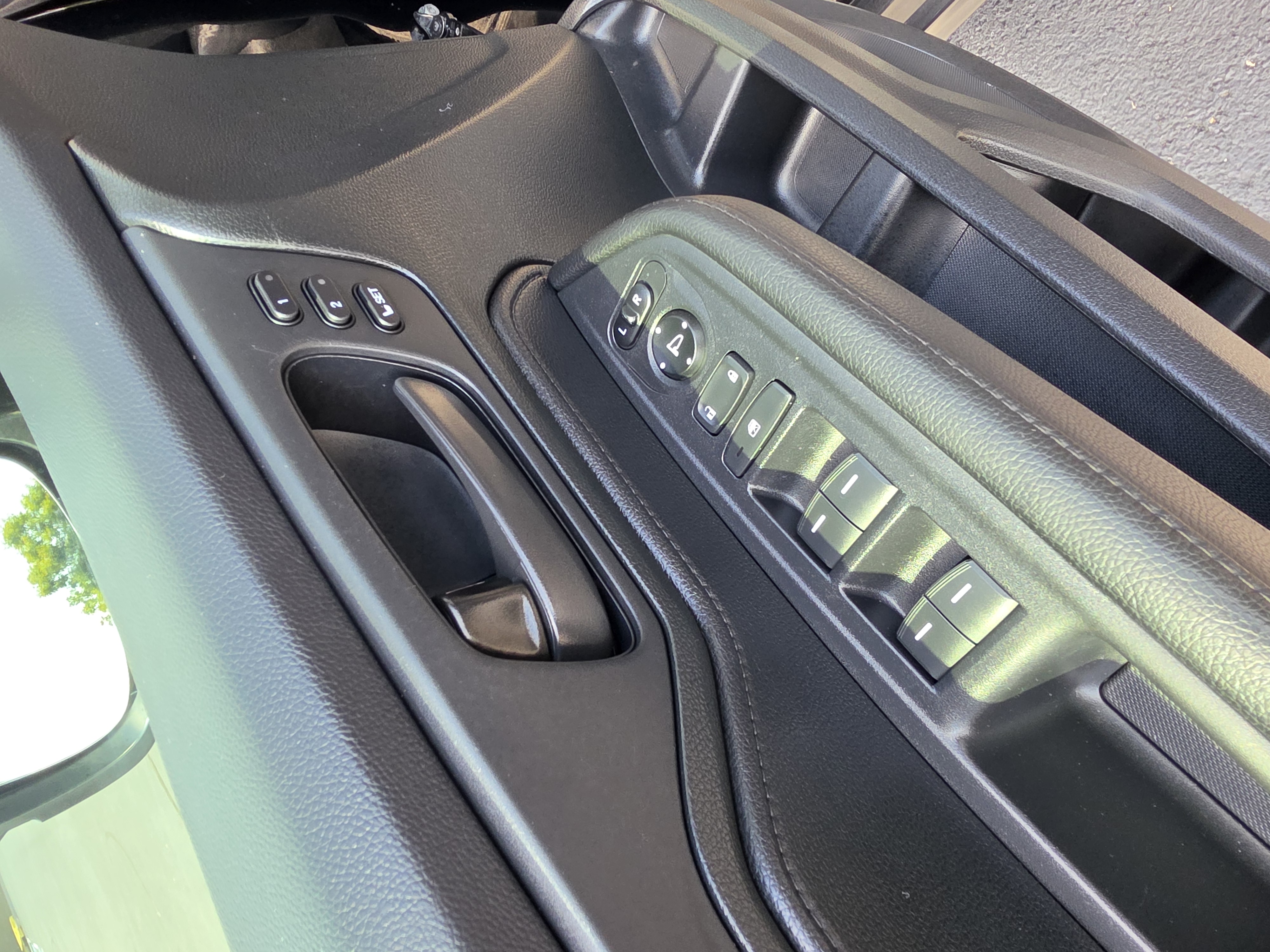 2024 Honda Odyssey thumbnail 13
